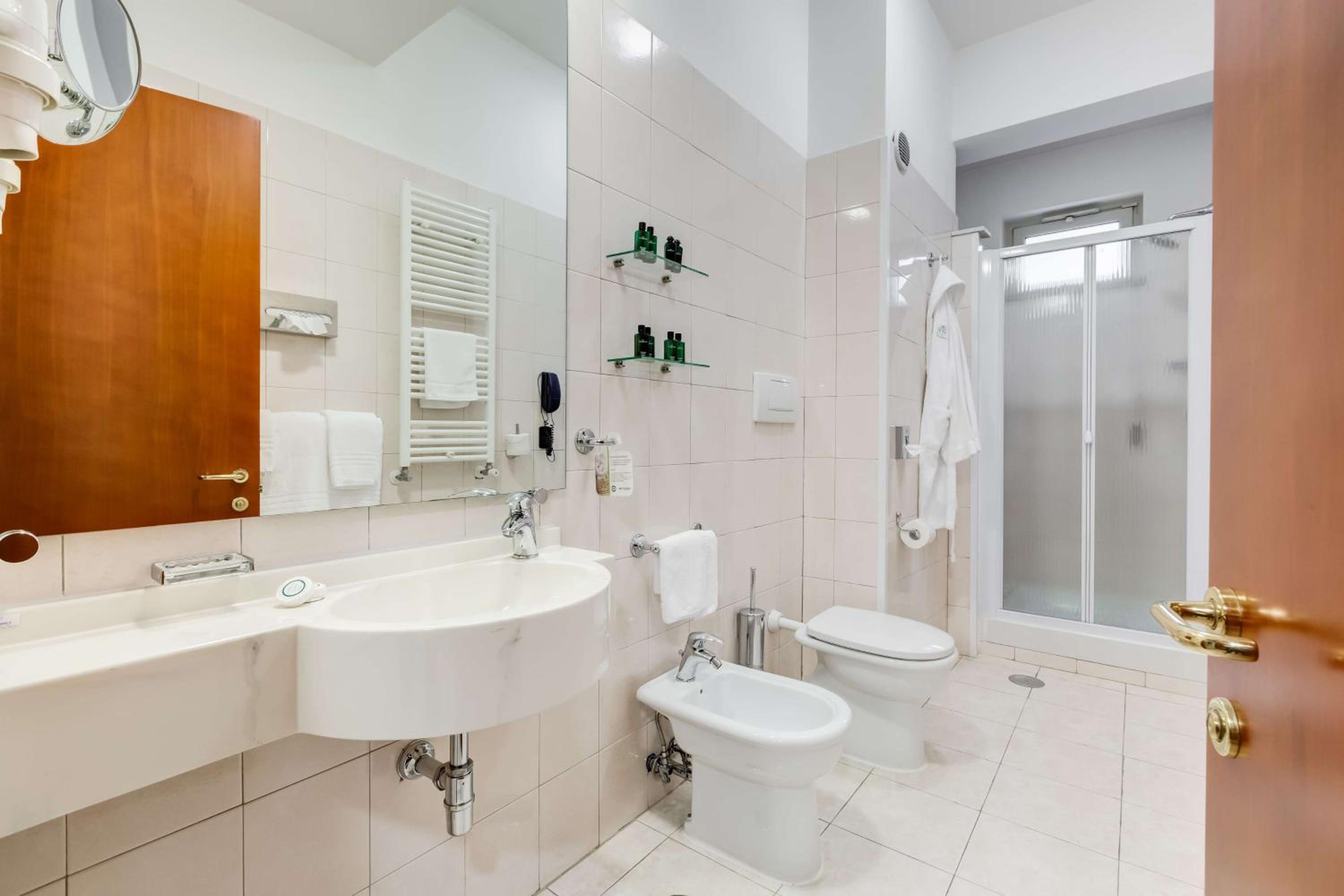 Junior Suite - Photo 2