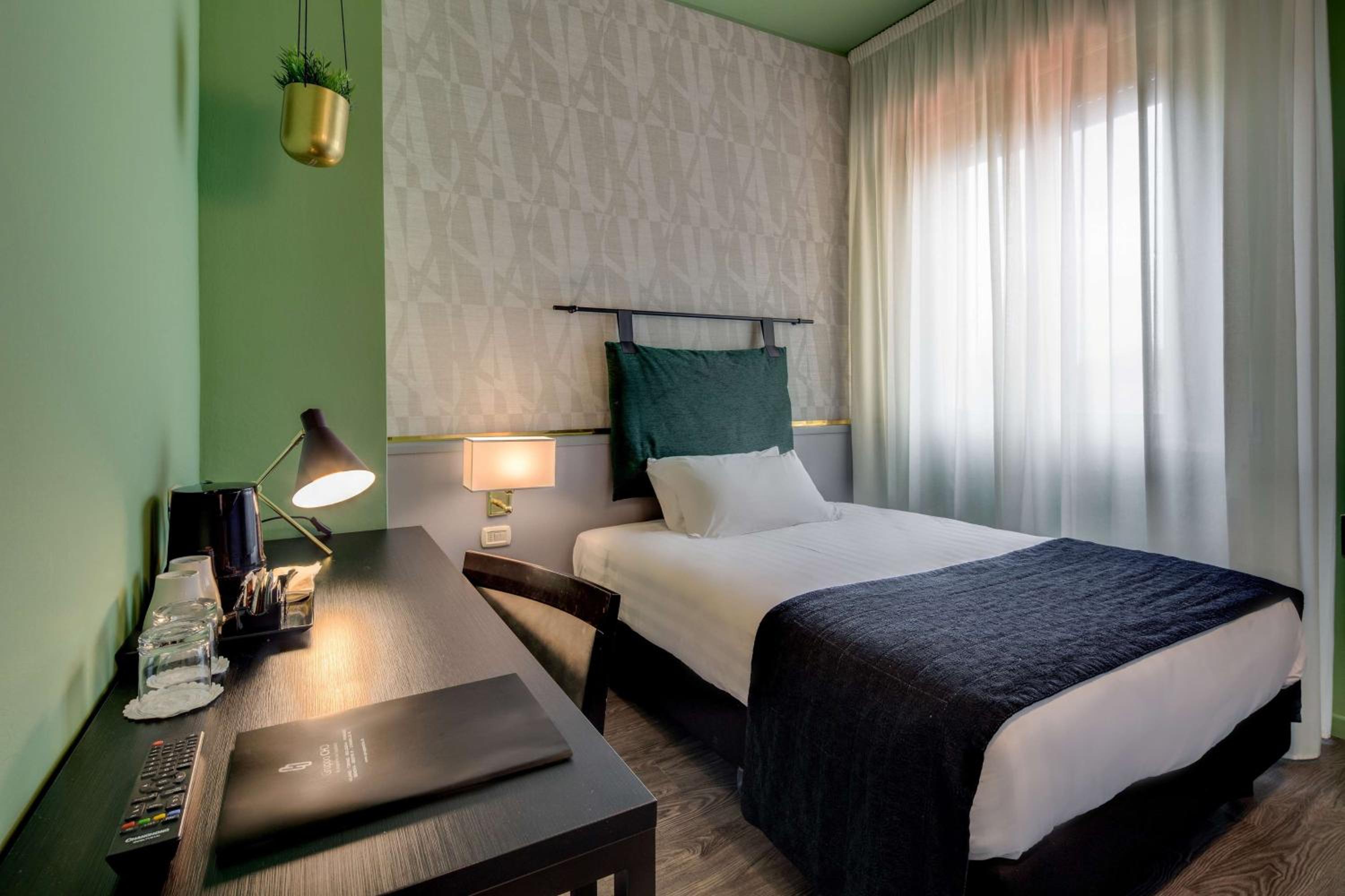 Single Room photo 1