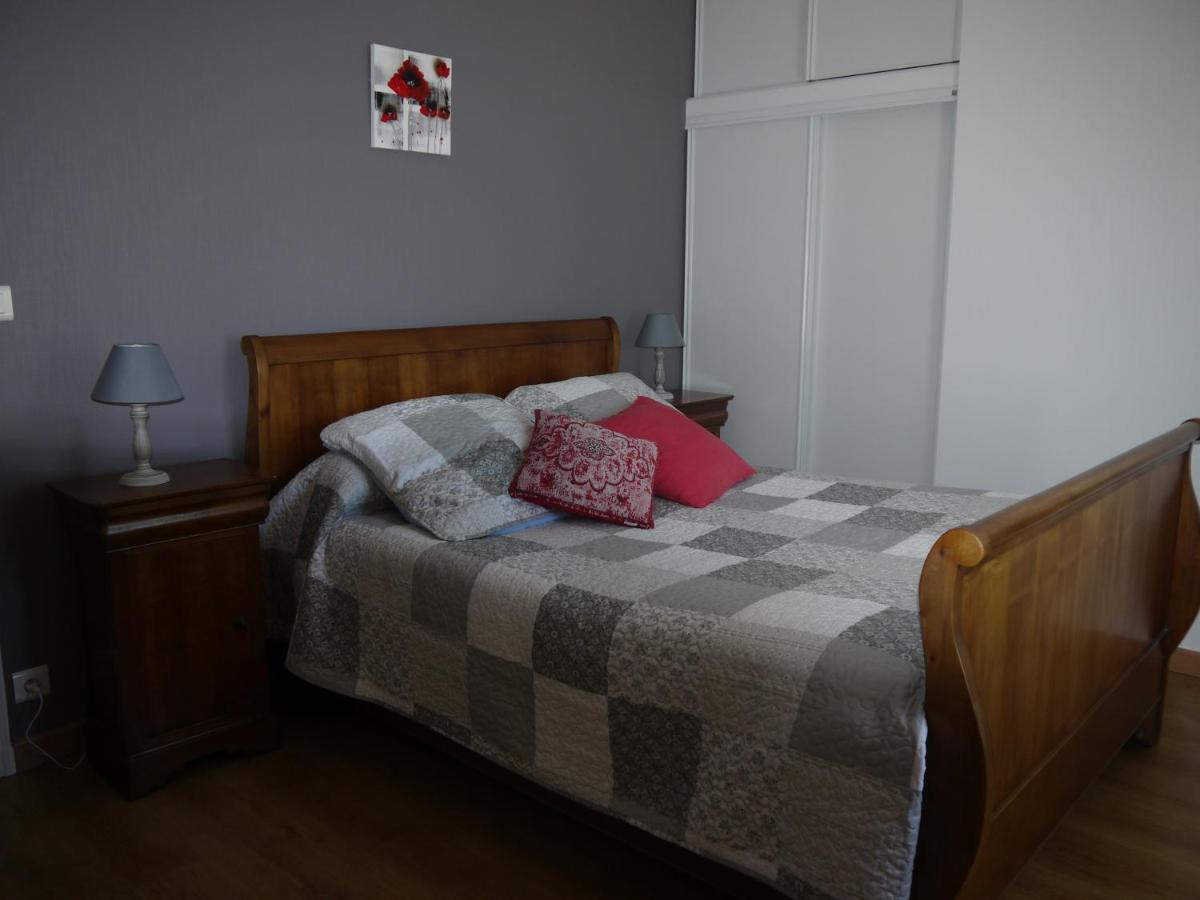 Family Room Eglantine photo 2