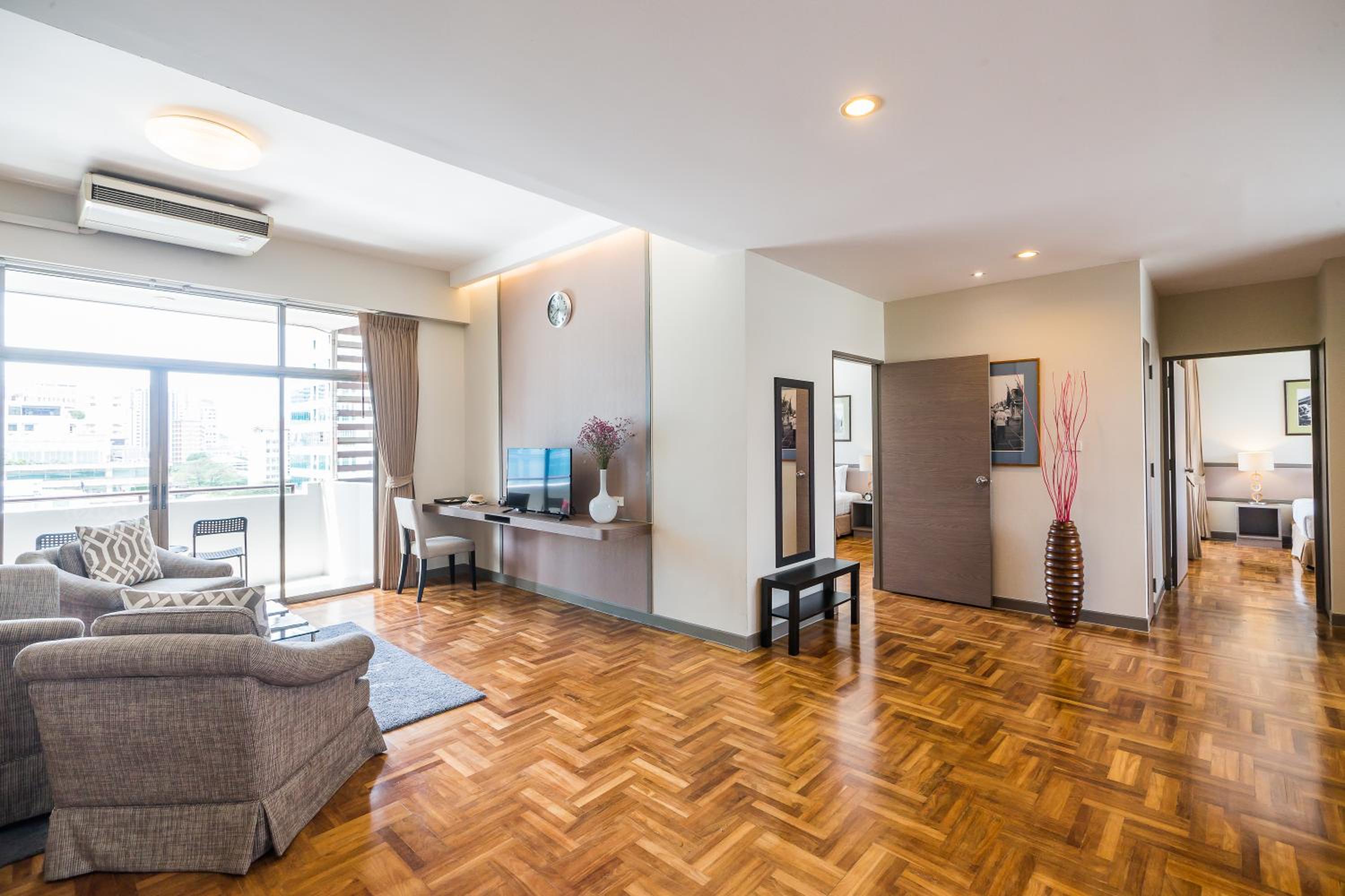 Two-Bedroom Family Suite photo 3