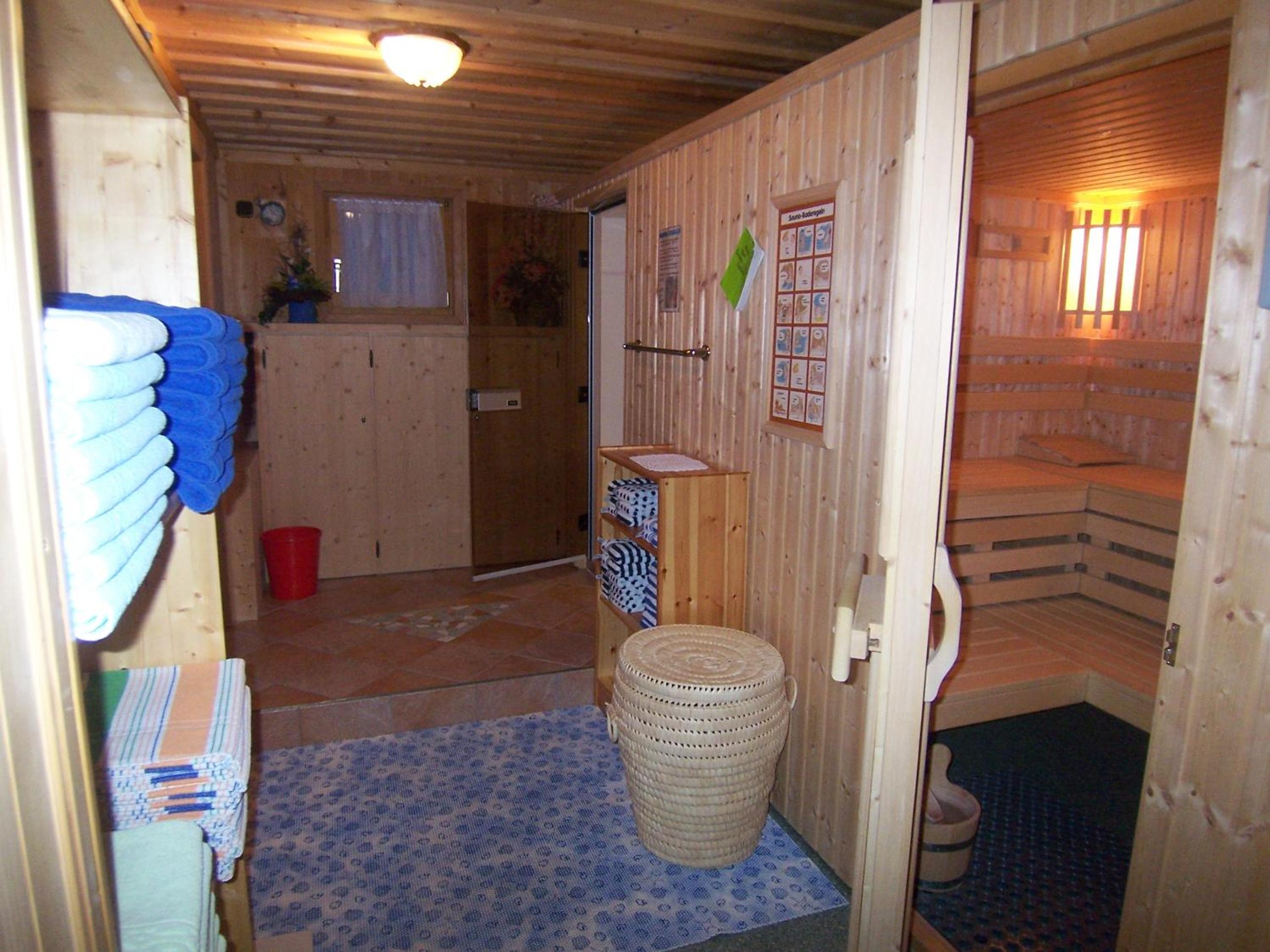 Single Room with Balcony photo 2
