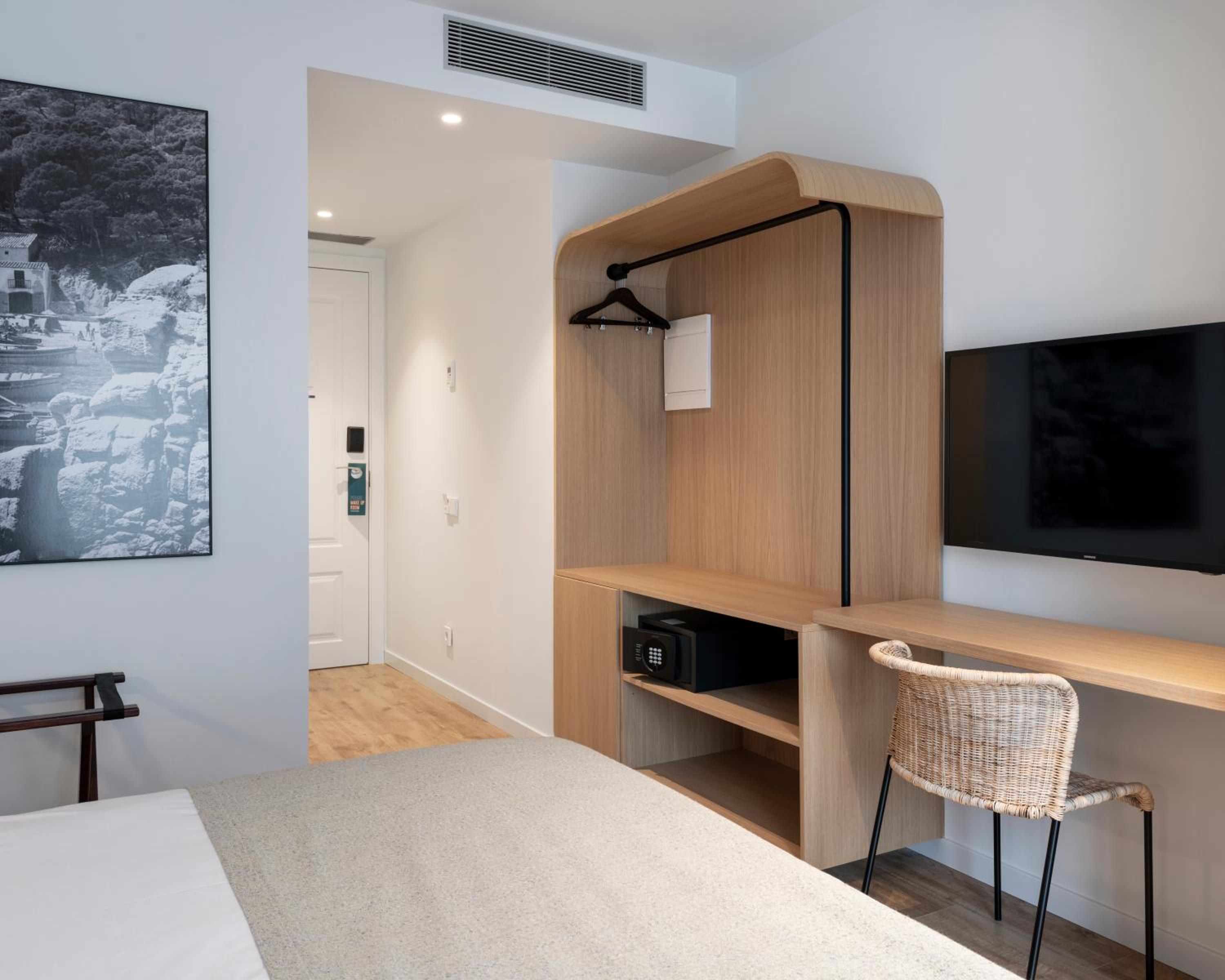 Habitación Doble o Twin Estándar con Balcón