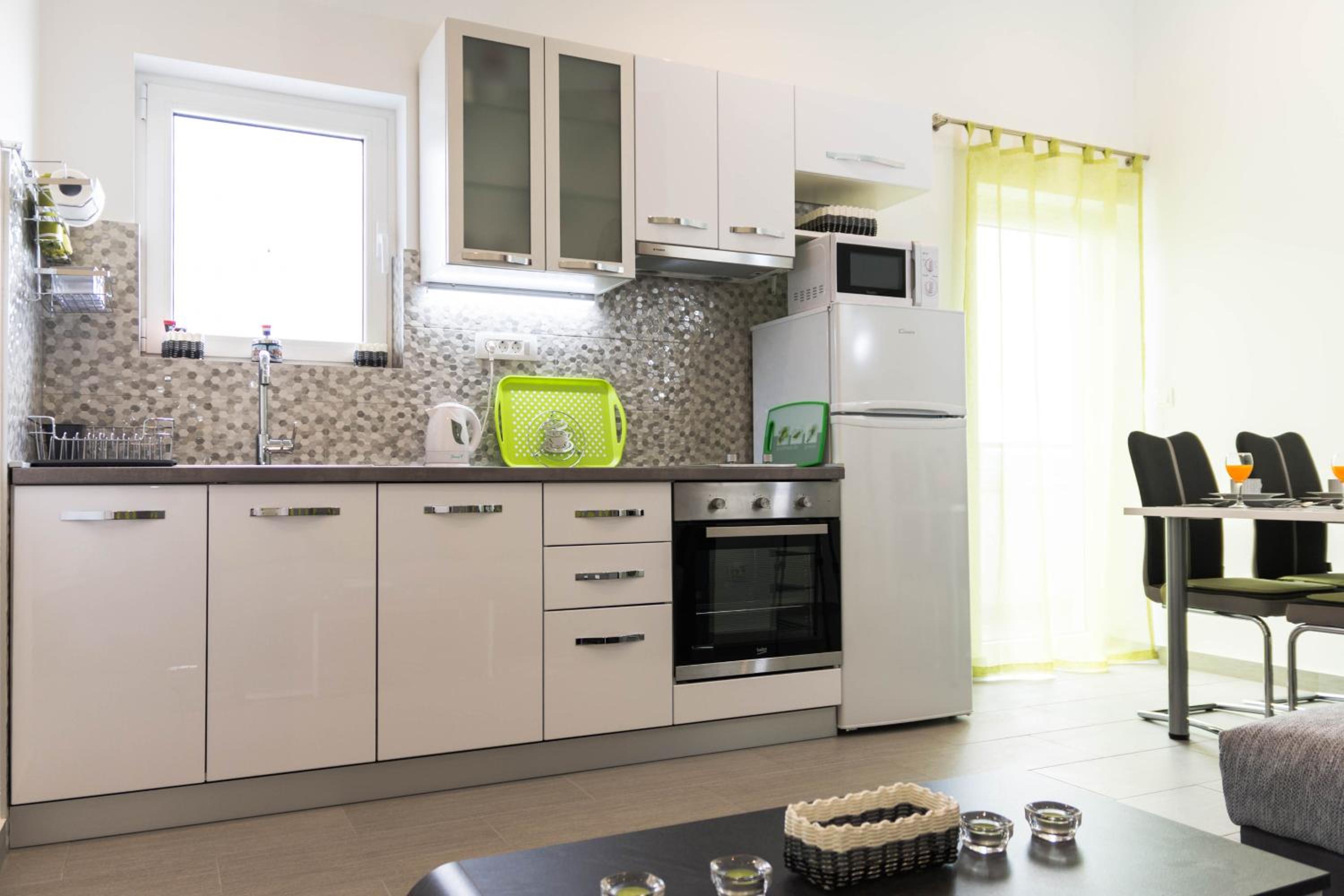 Apartment with Sea View - Photo 26
