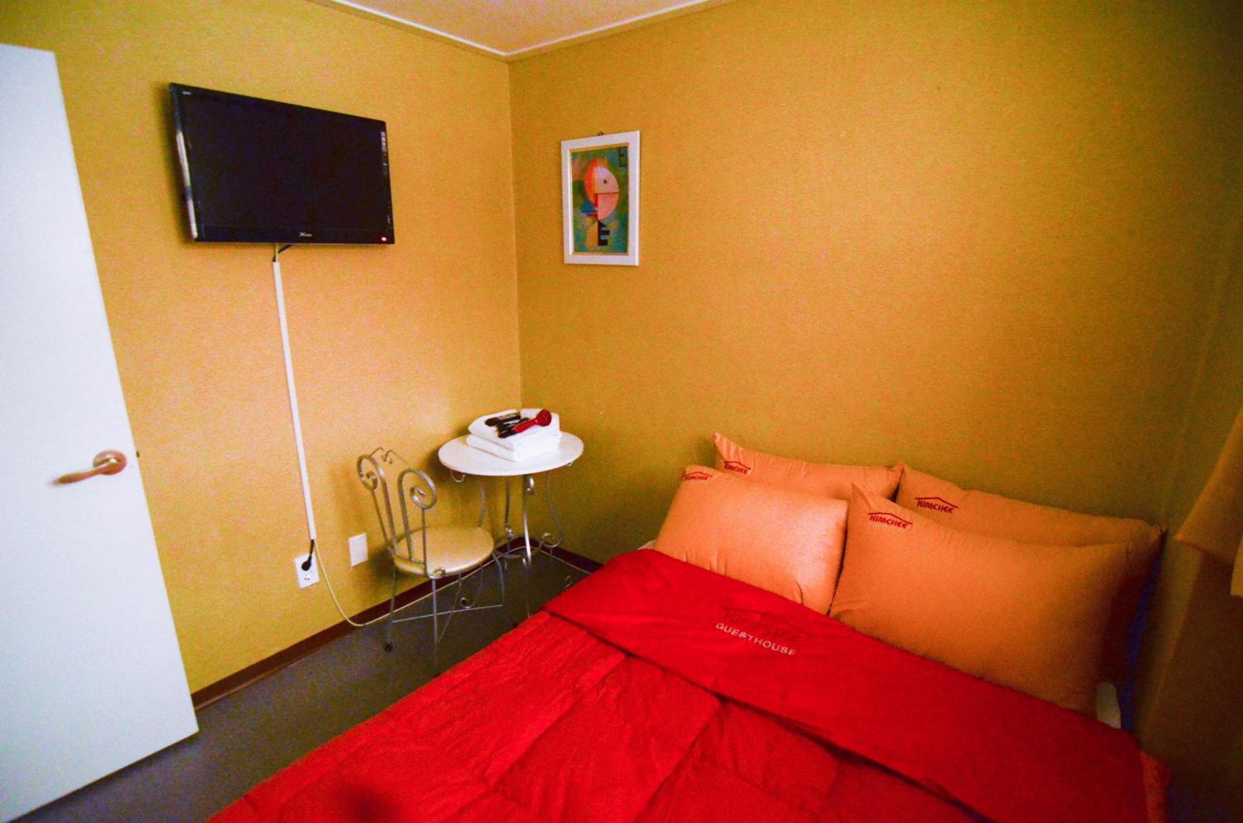 Double Room - Photo 3