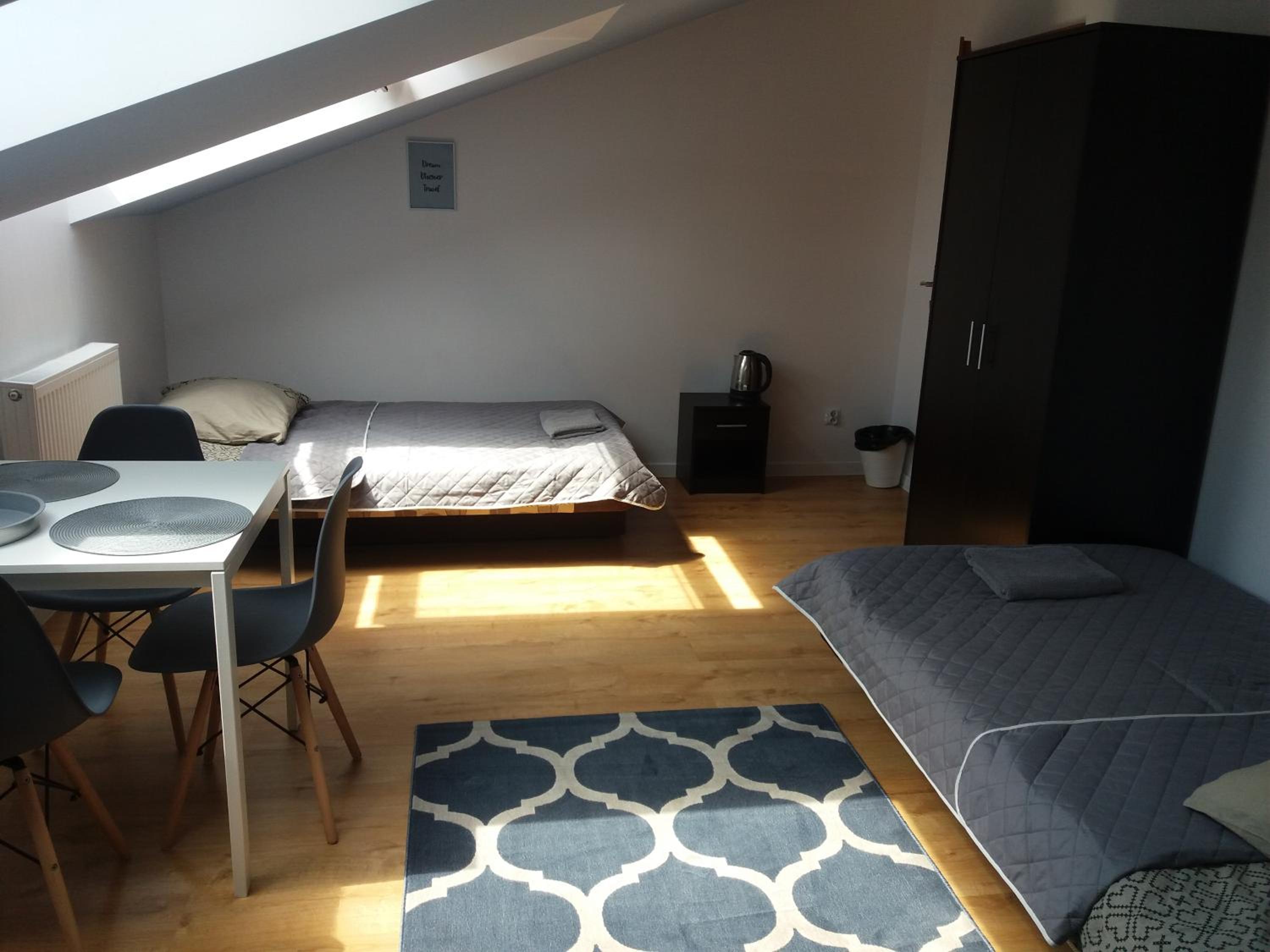 Triple Room with Shared Bathroom photo 2