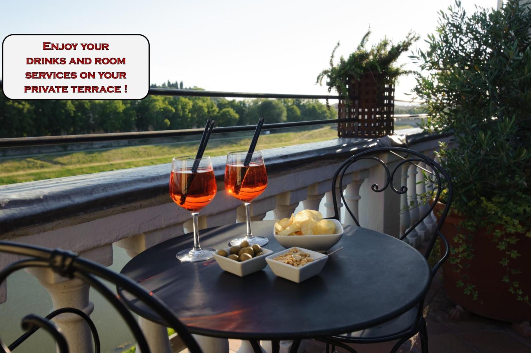 Deluxe Double Room with Terrace