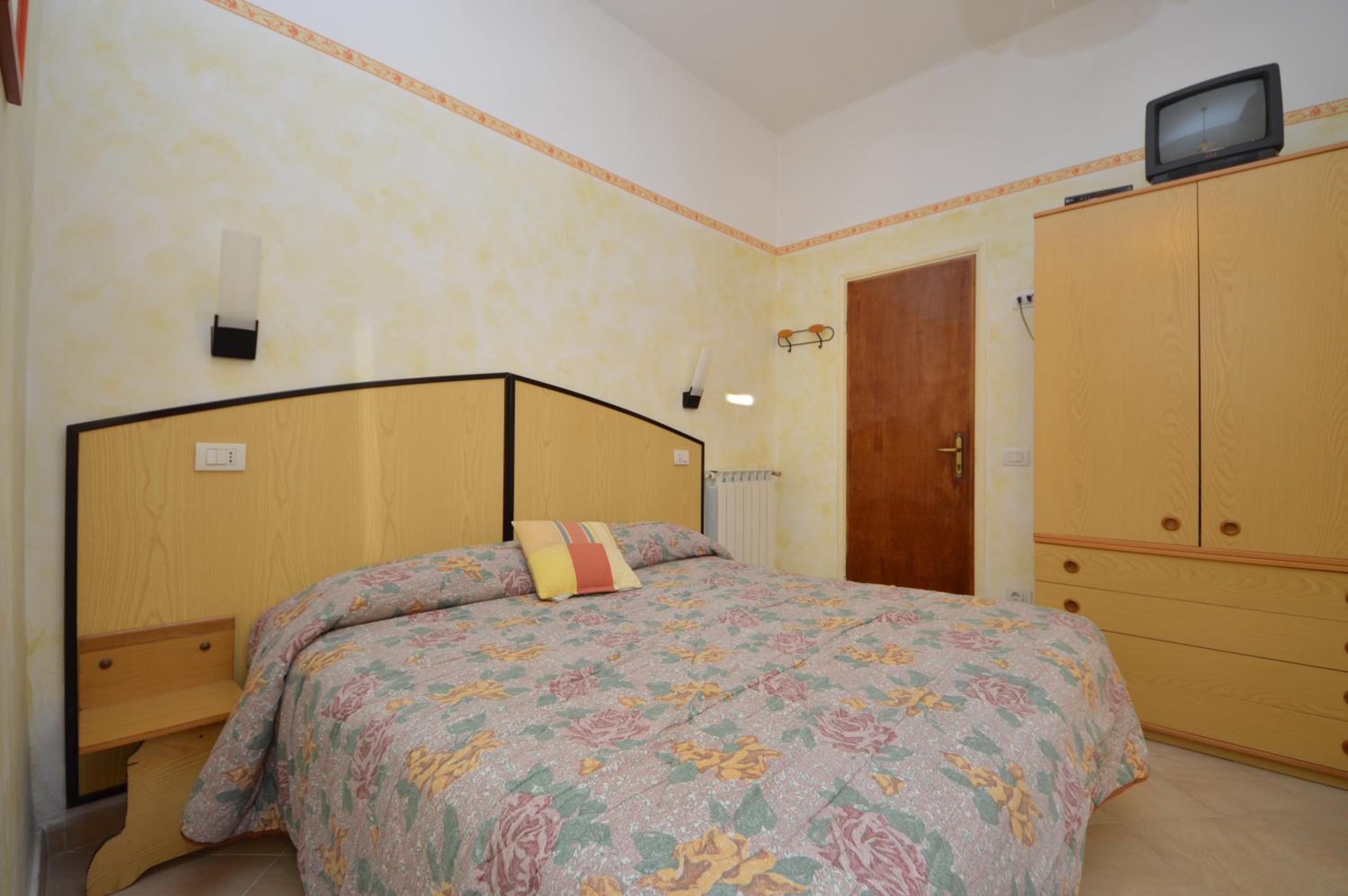 Standard Double Room with Fan