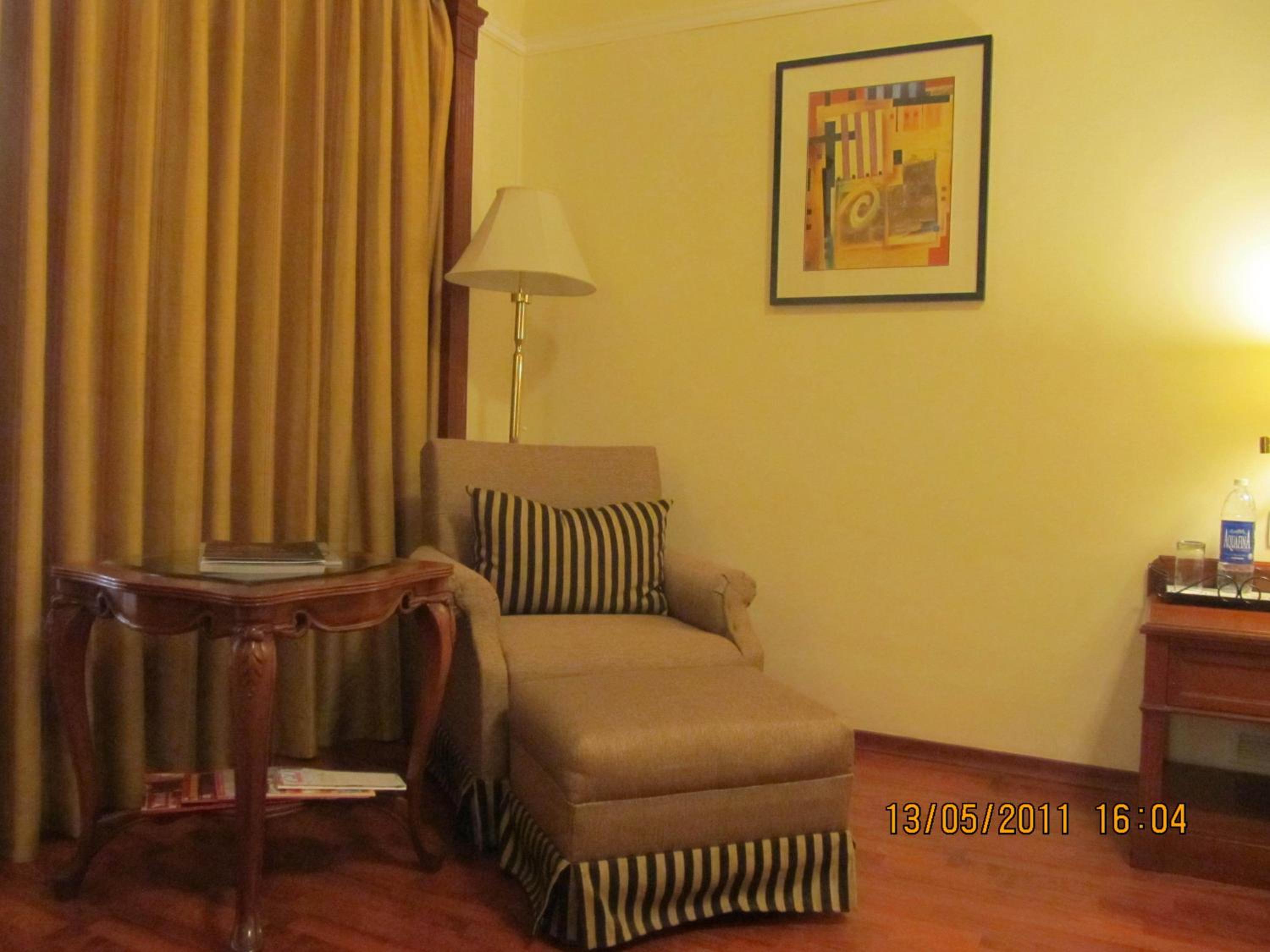 Luxury Suite photo 2