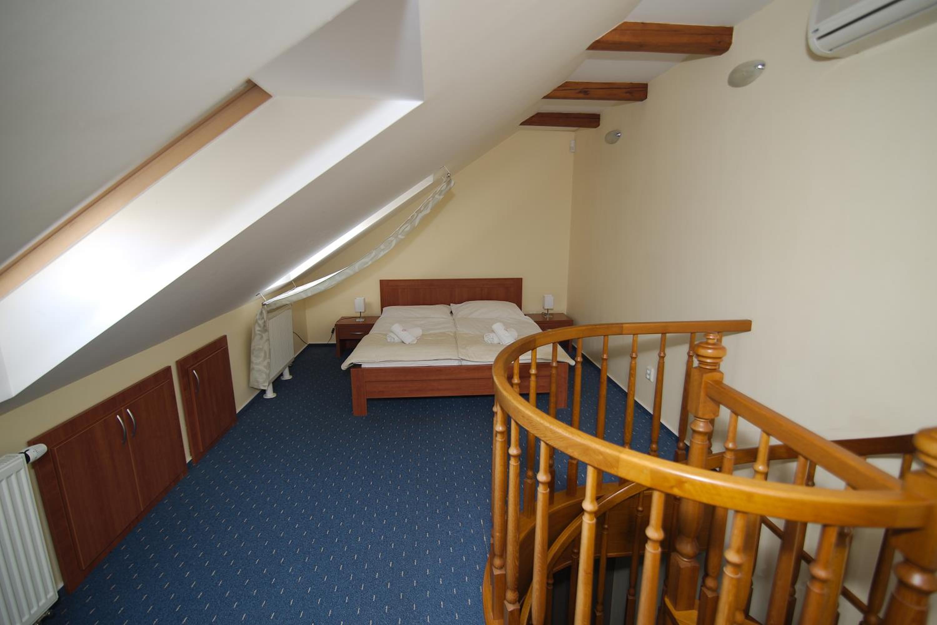 Maisonette photo 3