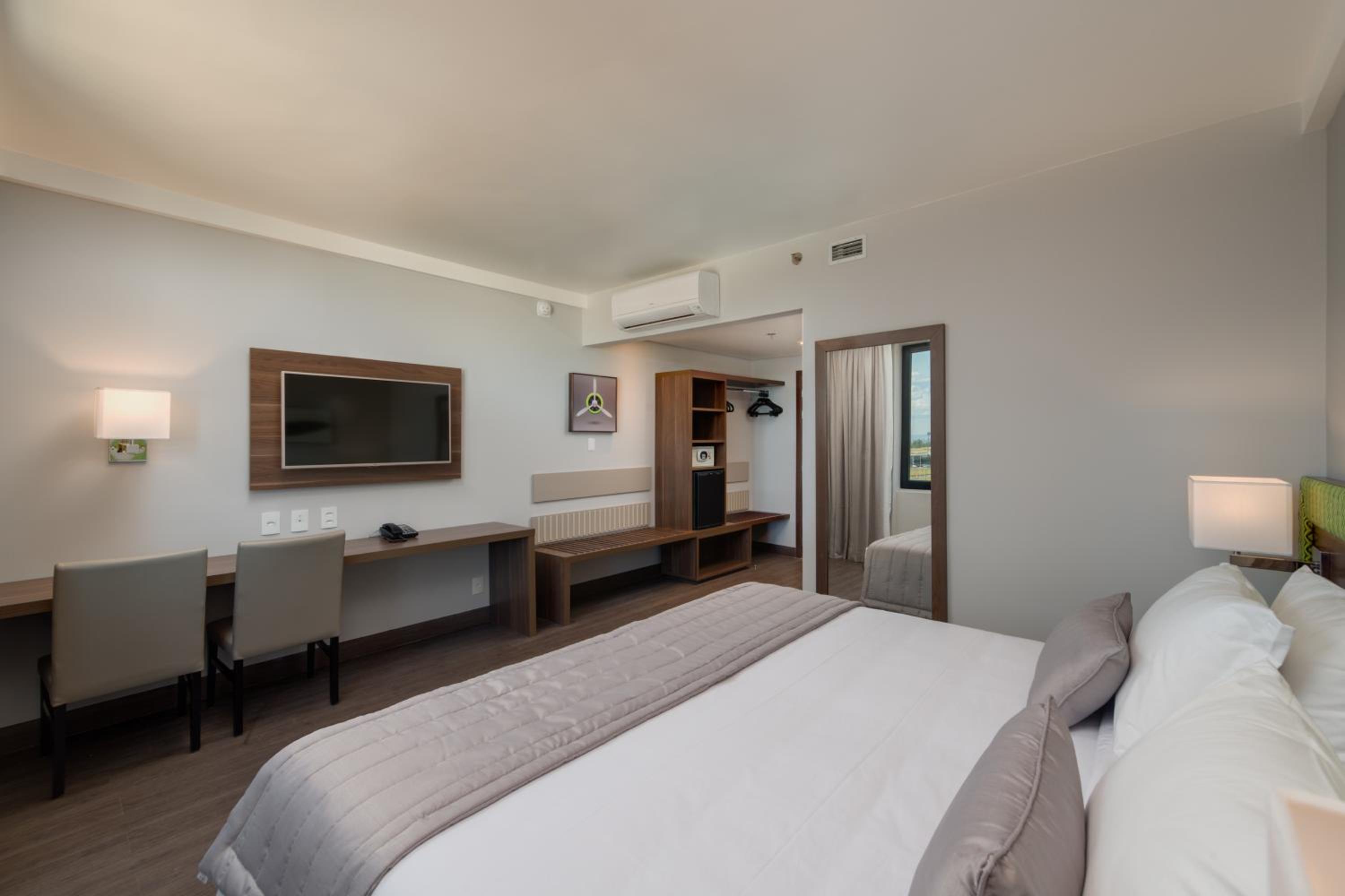 Superior Queen Room