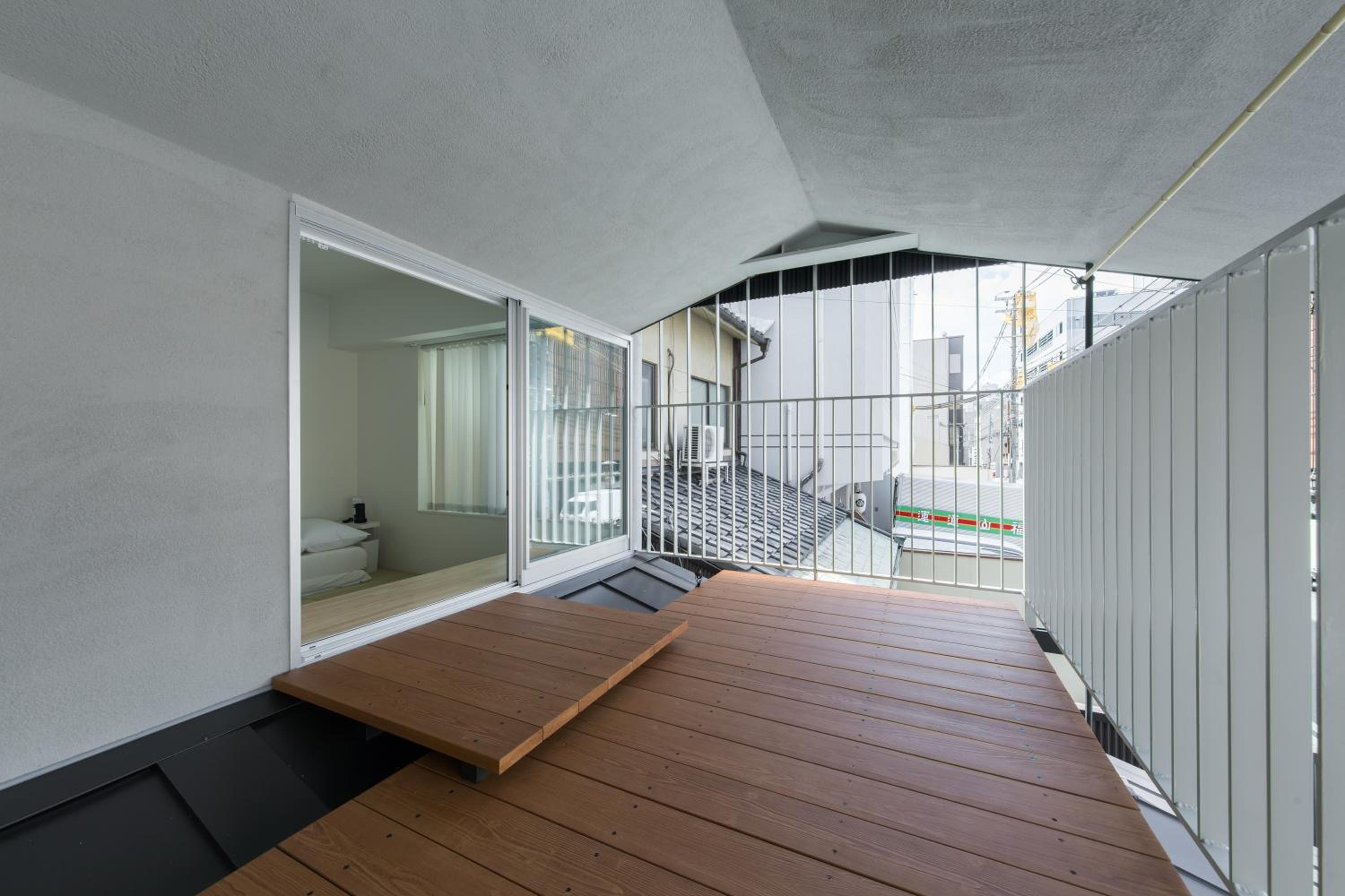 Japanese-Style Room with Terrace photo 2