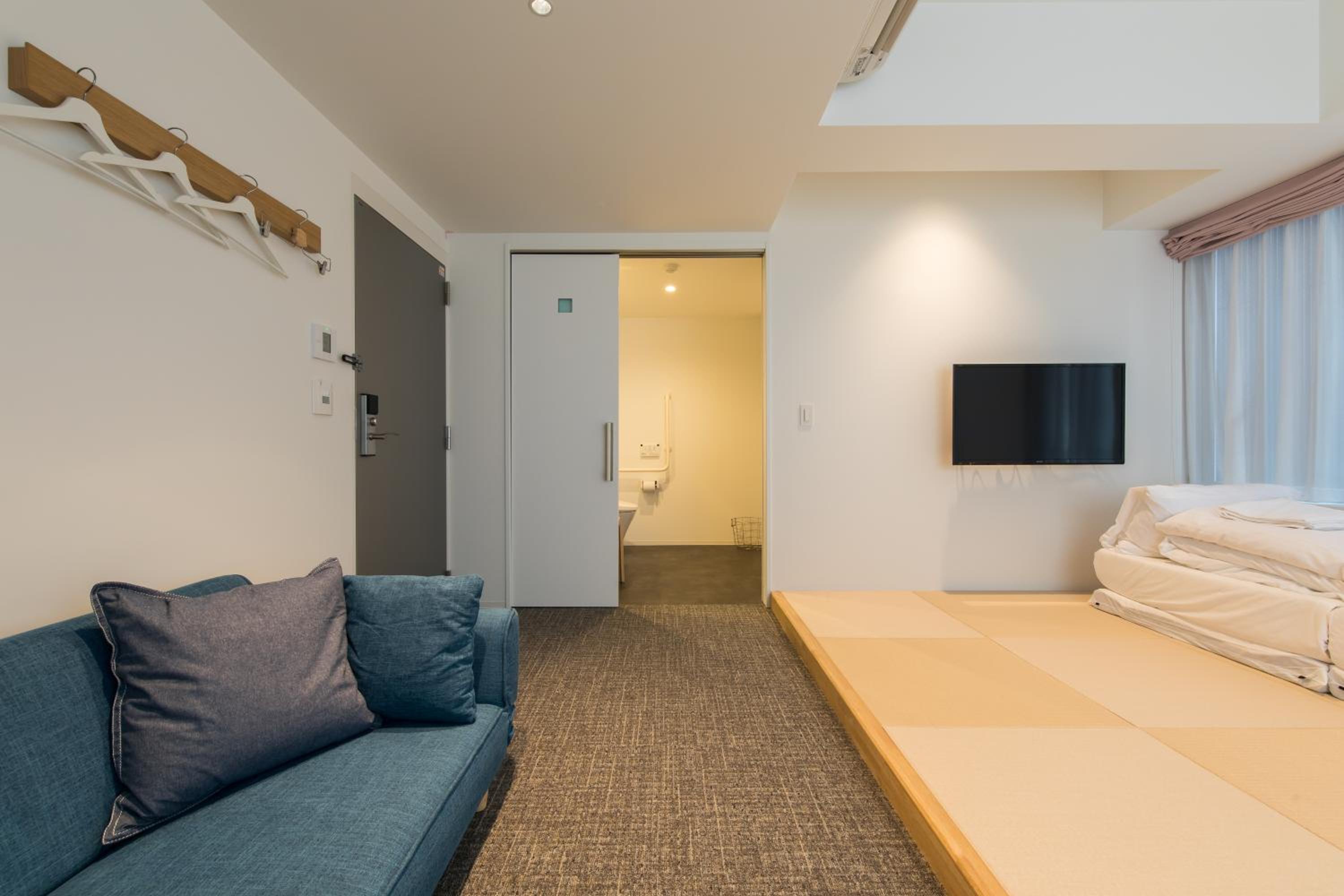 Japanese-Style Room with Sofa photo 1