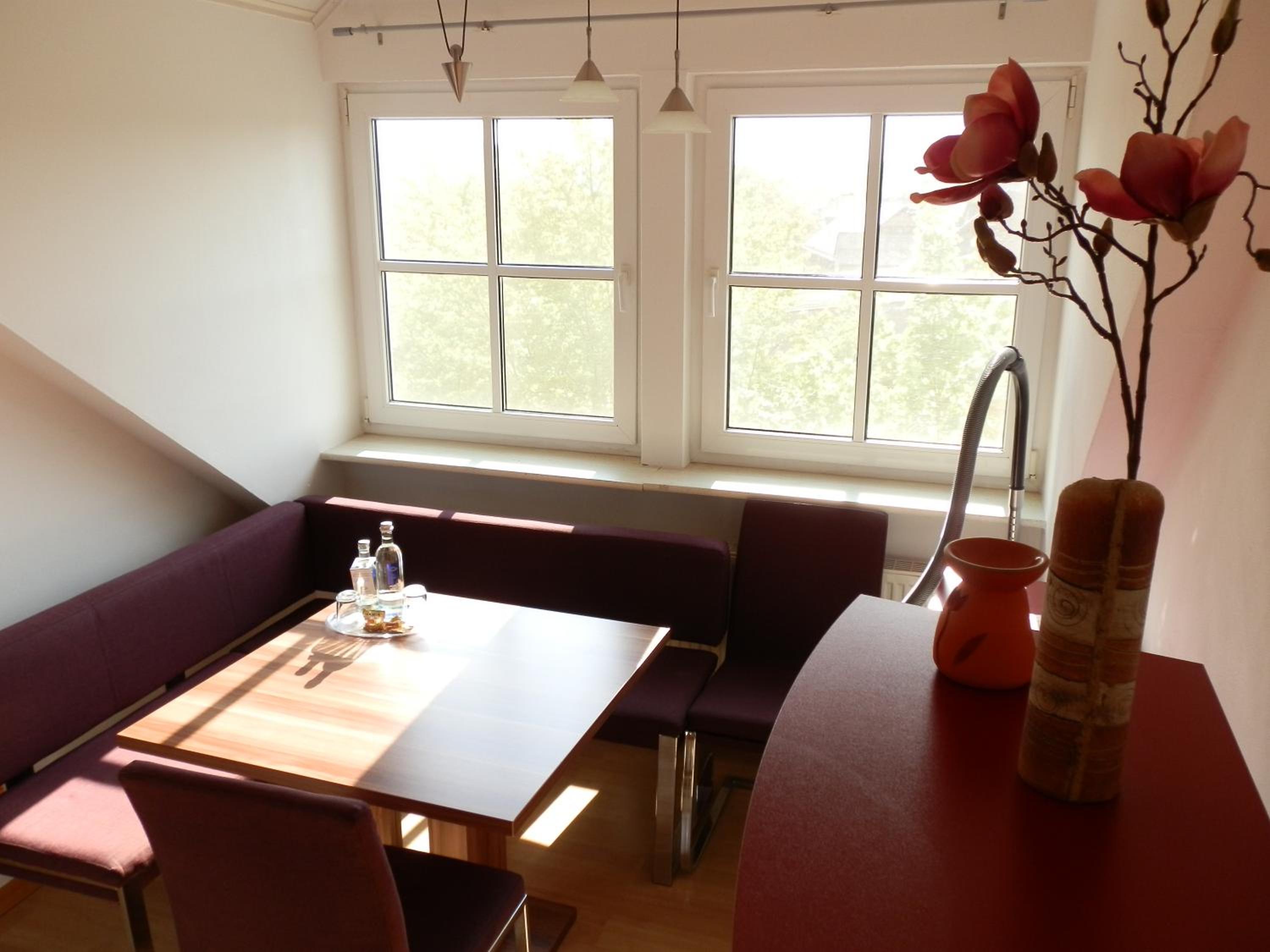 Comfort Double Room with french Balcony - Photo 2