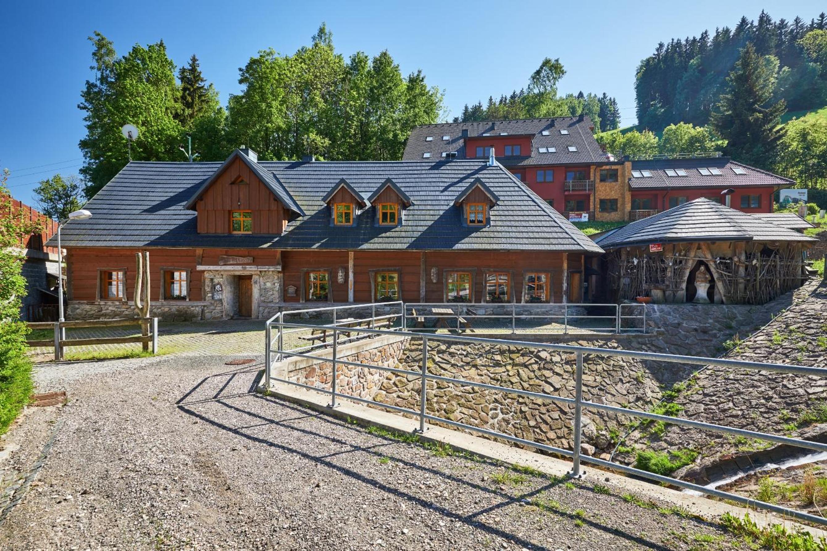 Chalet photo 2