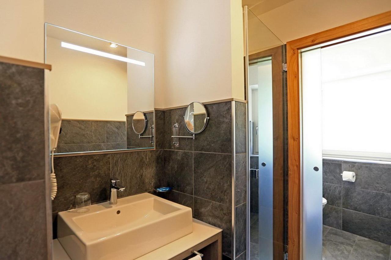  Junior Suite (2 Adults + 2 Child) - Photo 5