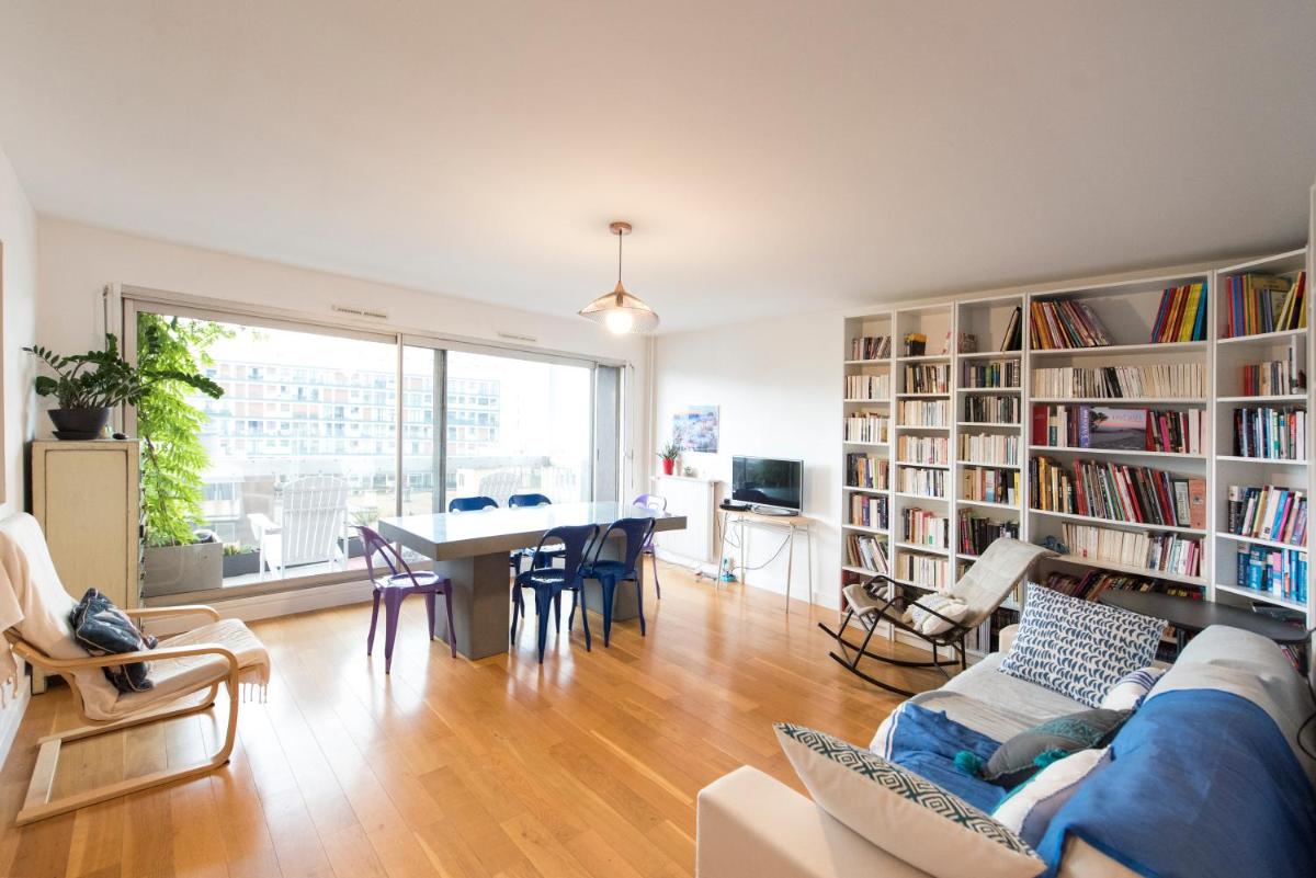 Apartment photo 1
