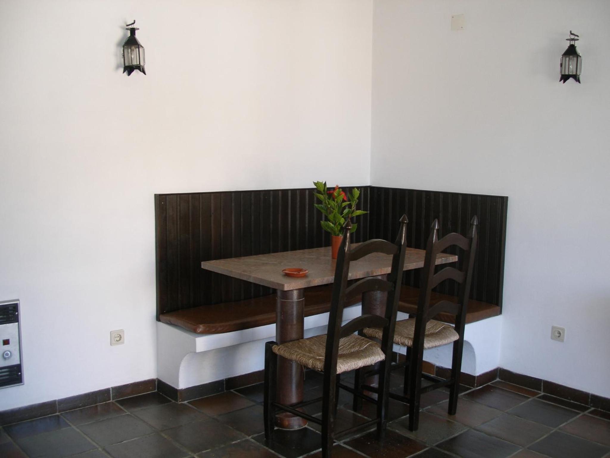 Two-Bedroom Apartment (4 Adults) - Photo 8