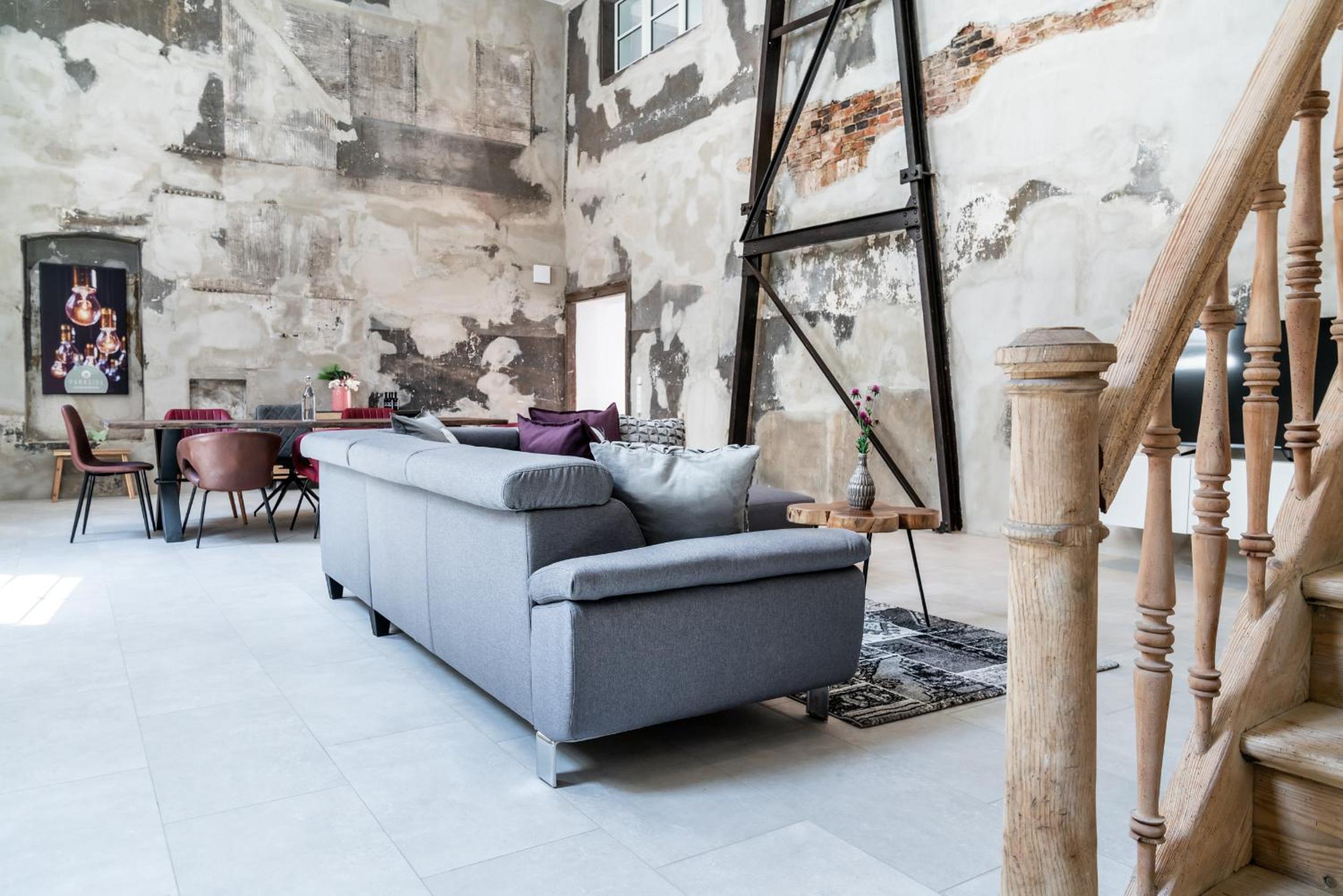 Loft - Photo 16