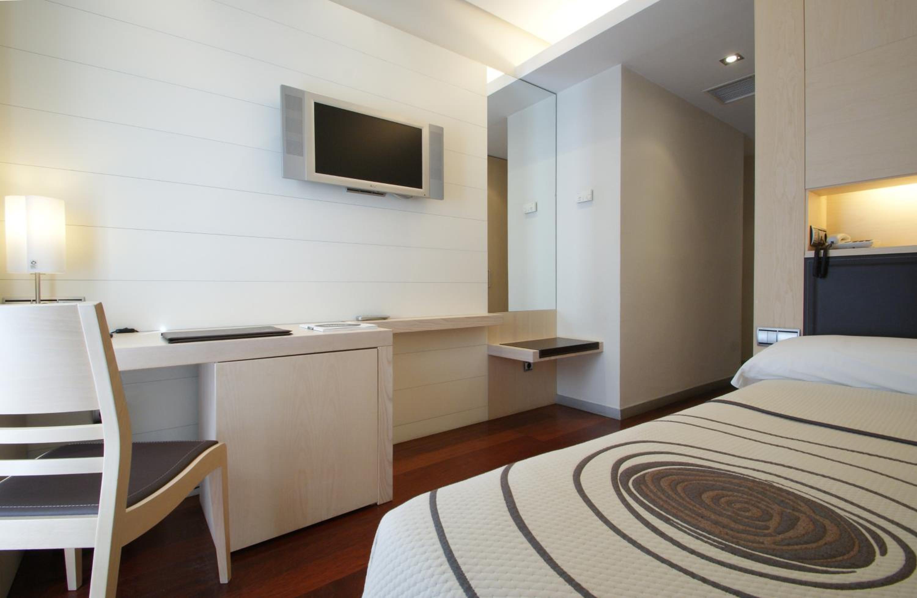 Single Room photo 3