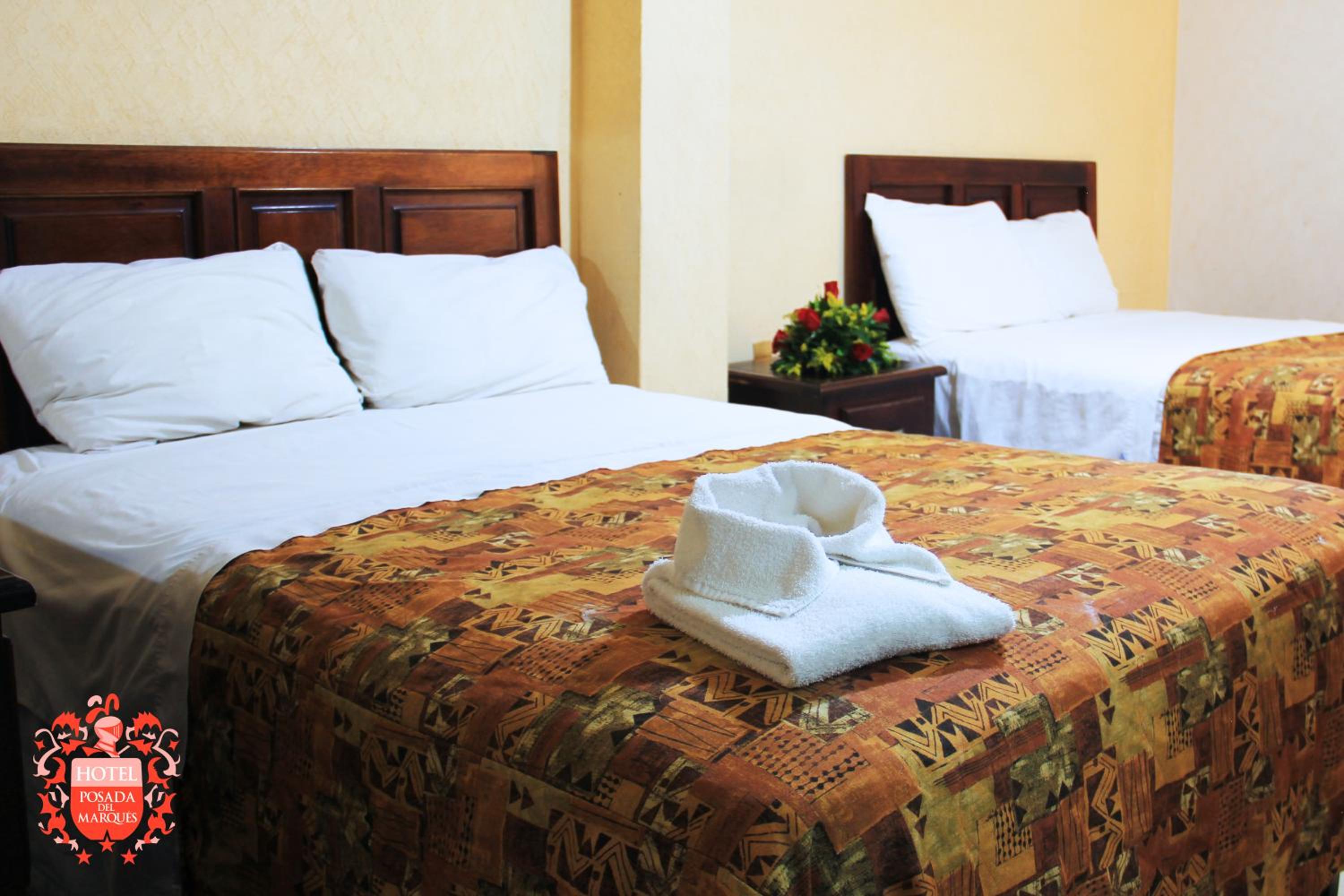Double Room with Two Double Beds - Photo 3