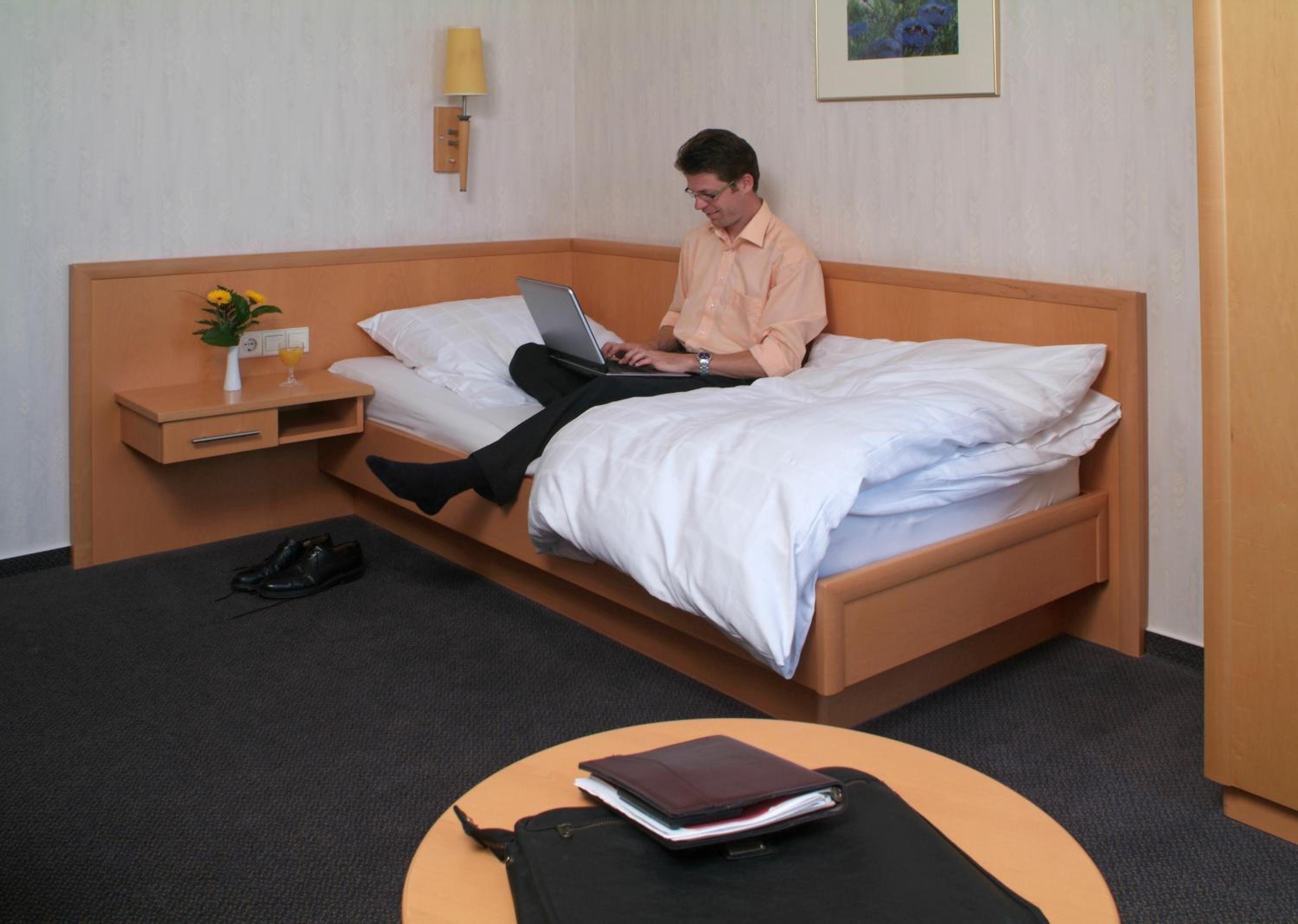 Single Room photo 2