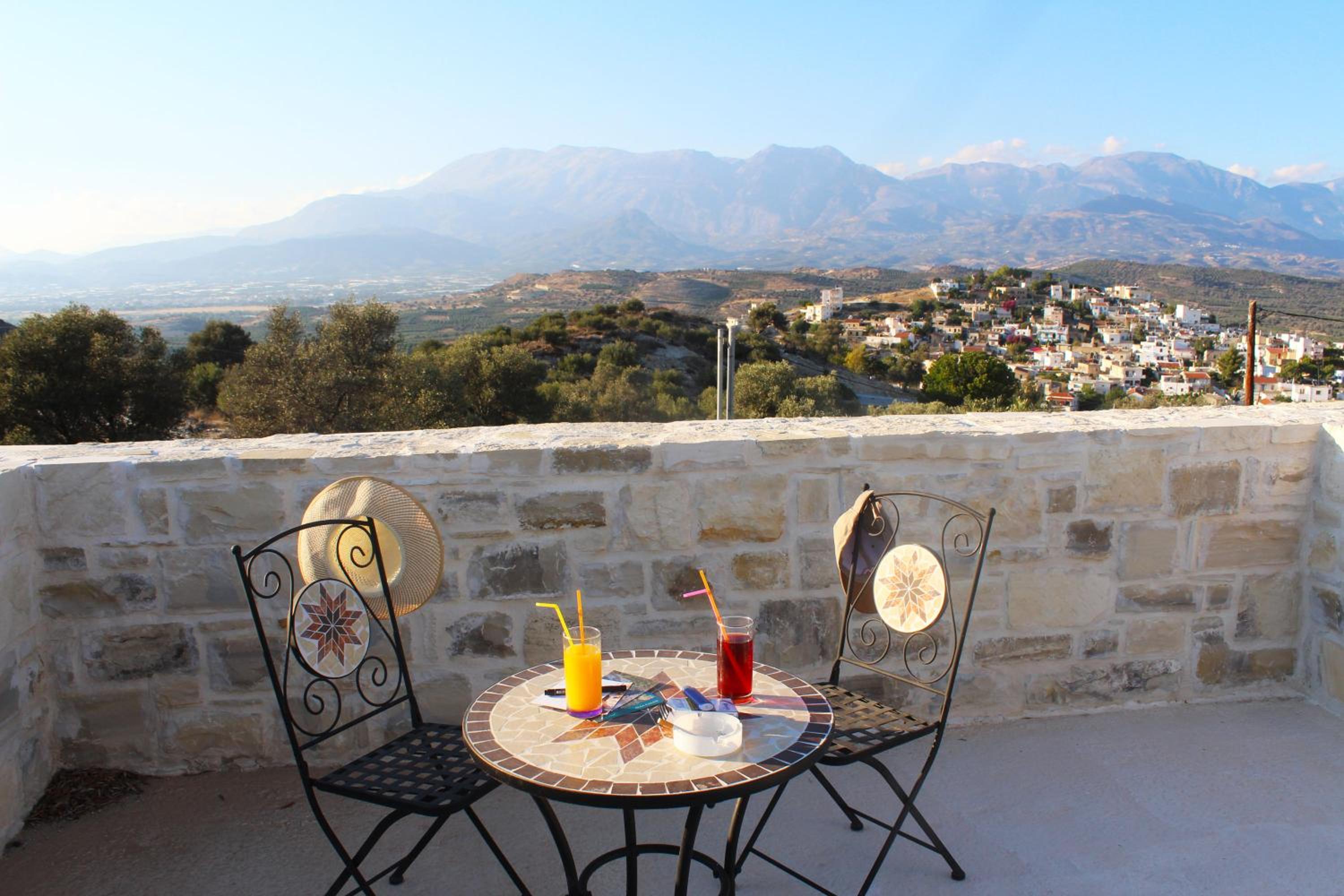 Villa photo 2