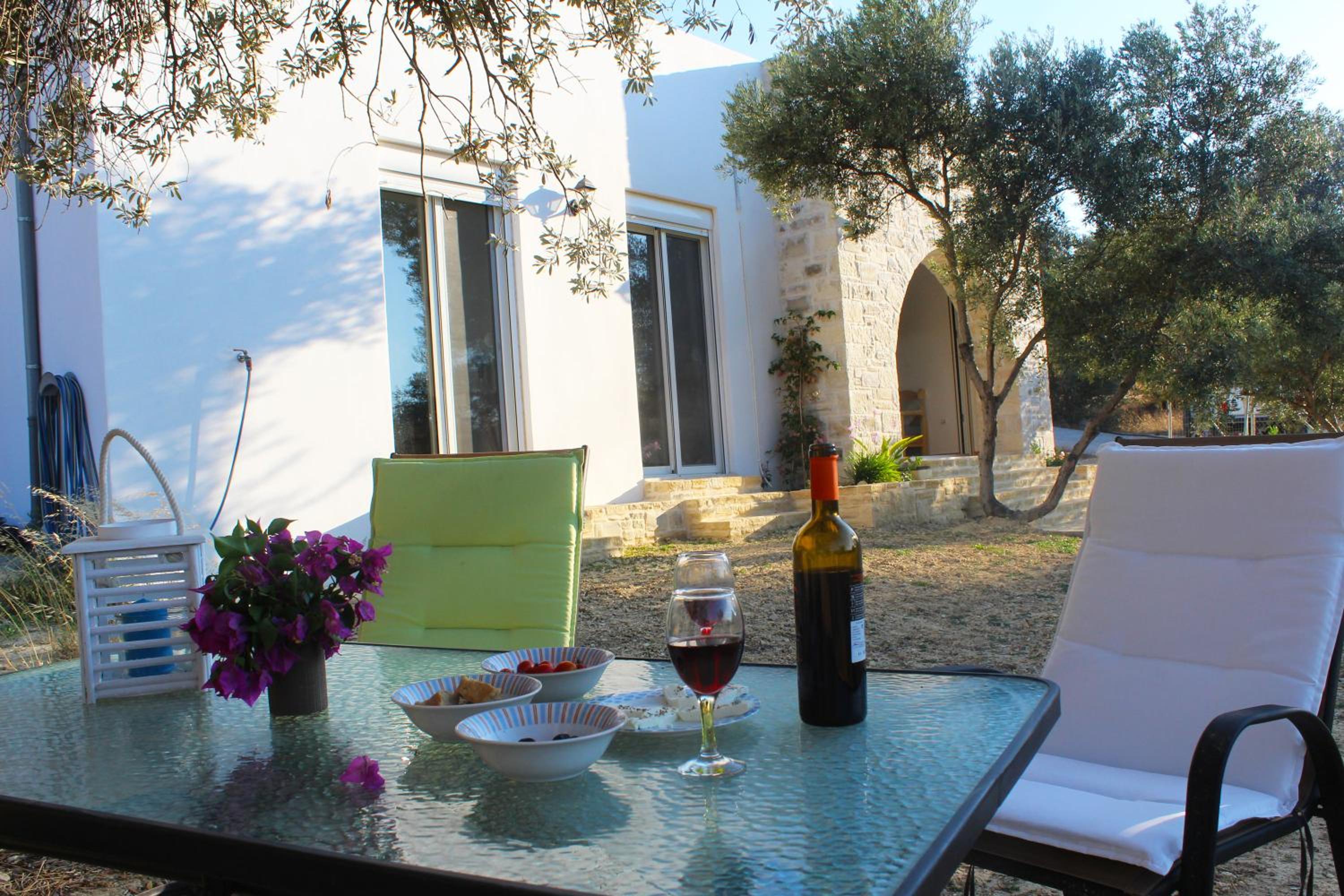 Villa photo 3