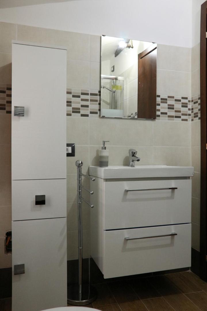 Apartment - Photo 3