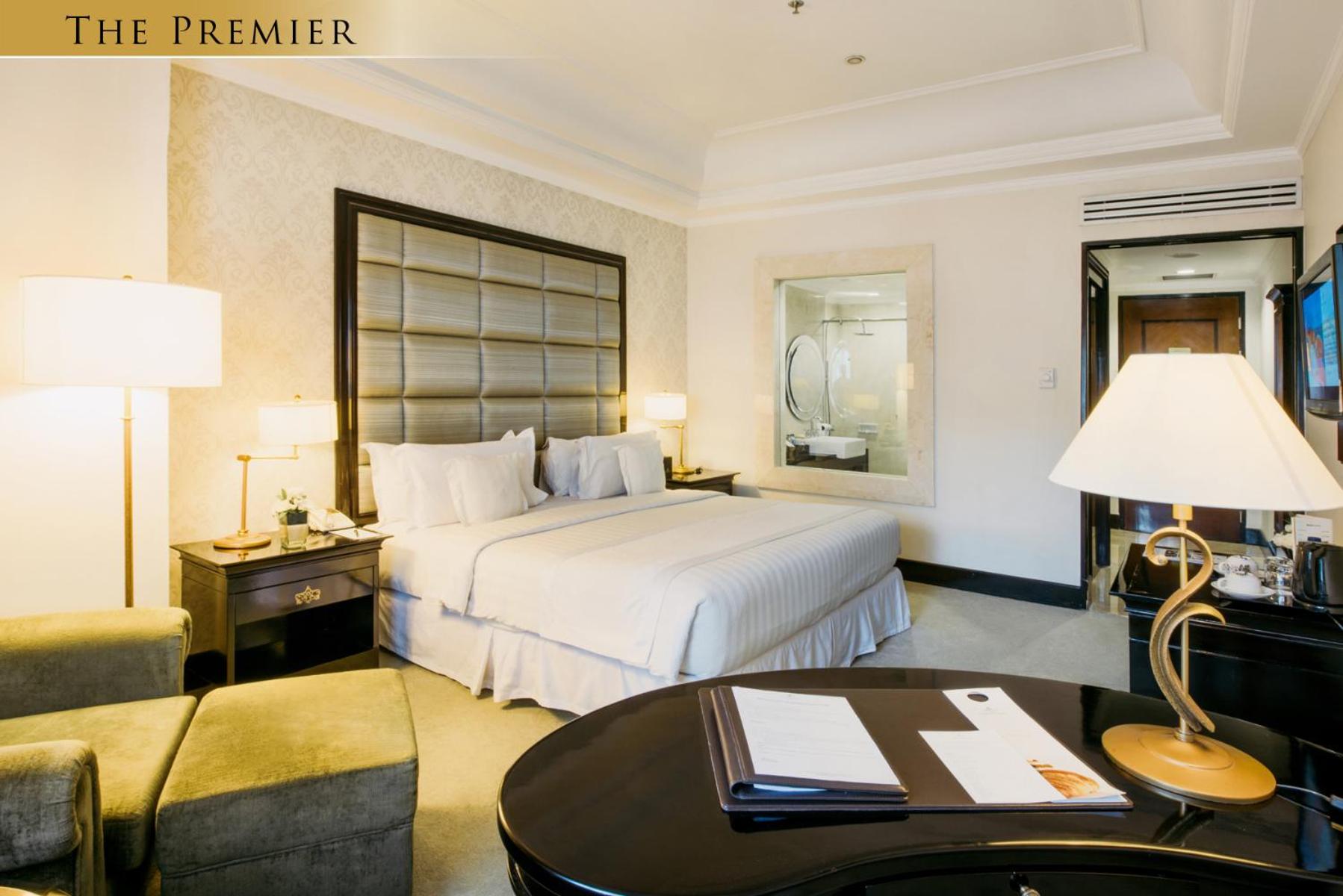 Premier King Room - Photo 1