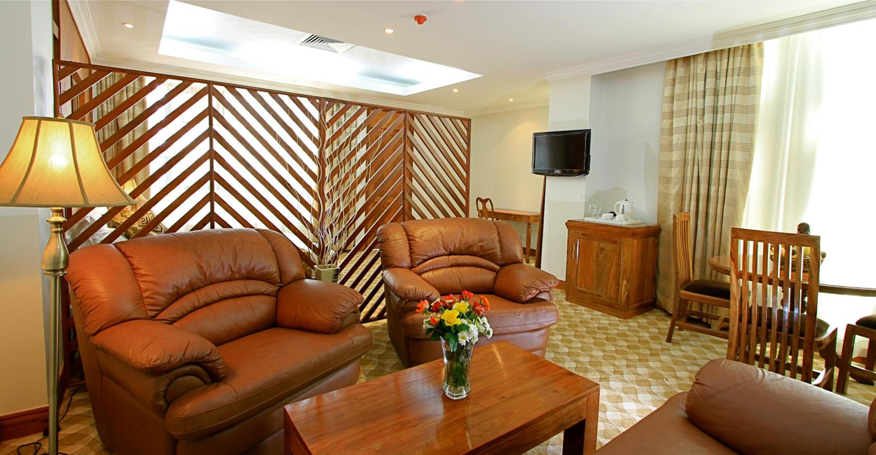 Deluxe Suite