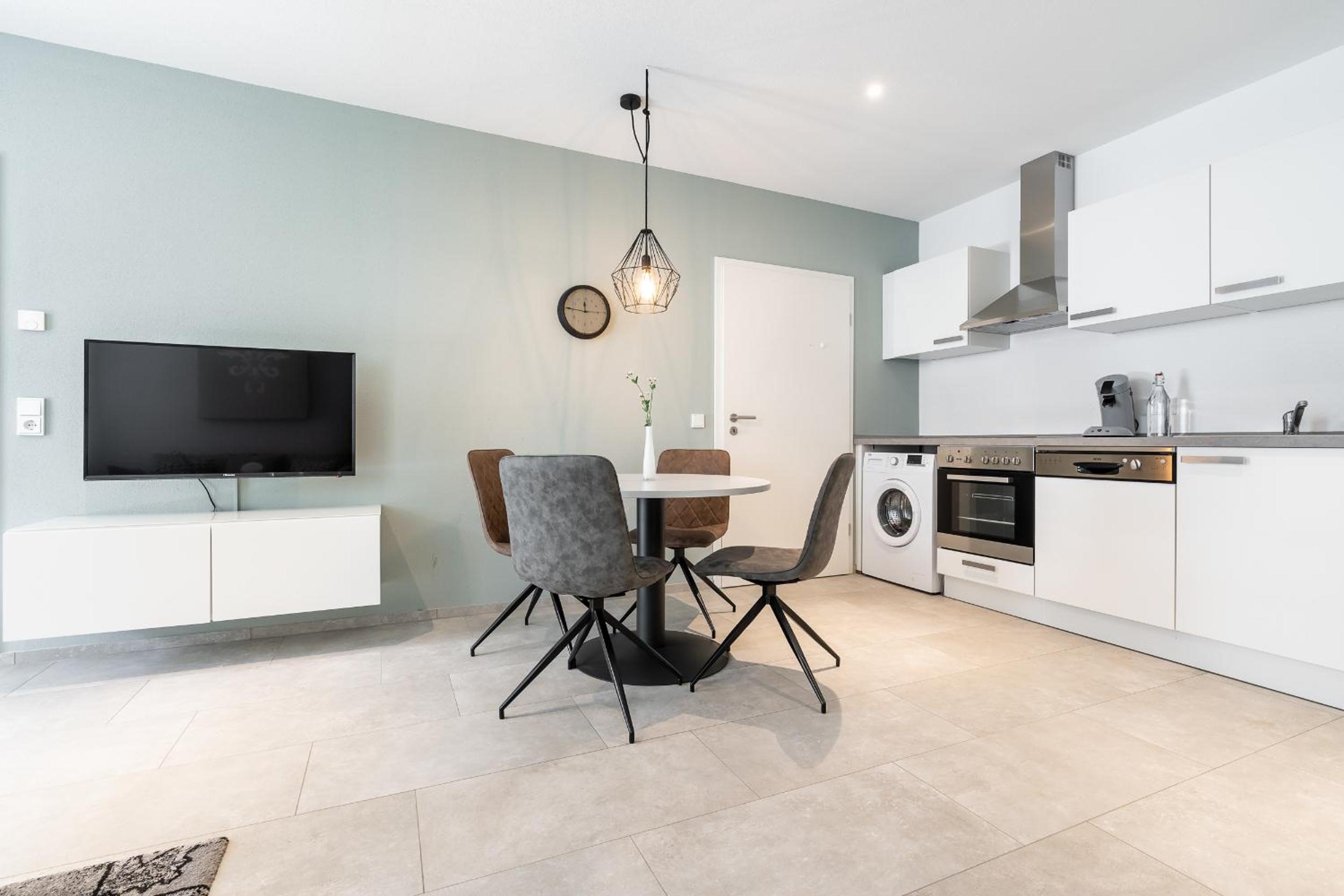 Two-Bedroom Apartment - Photo 3