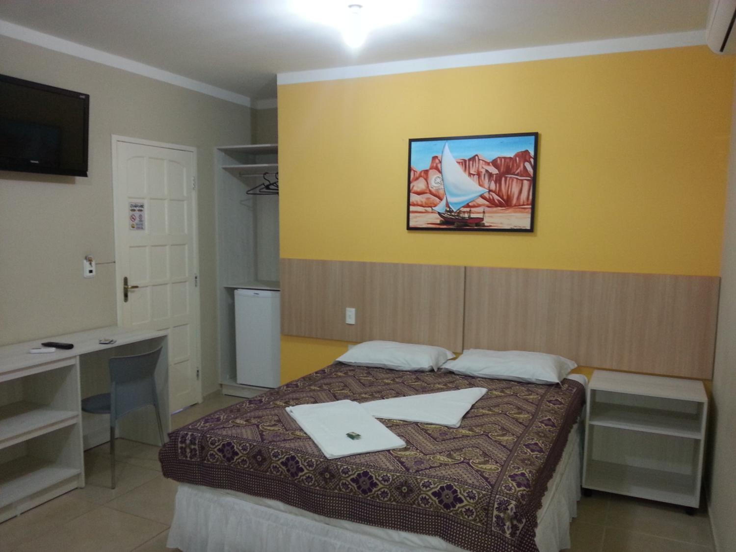Deluxe Room - Photo 28