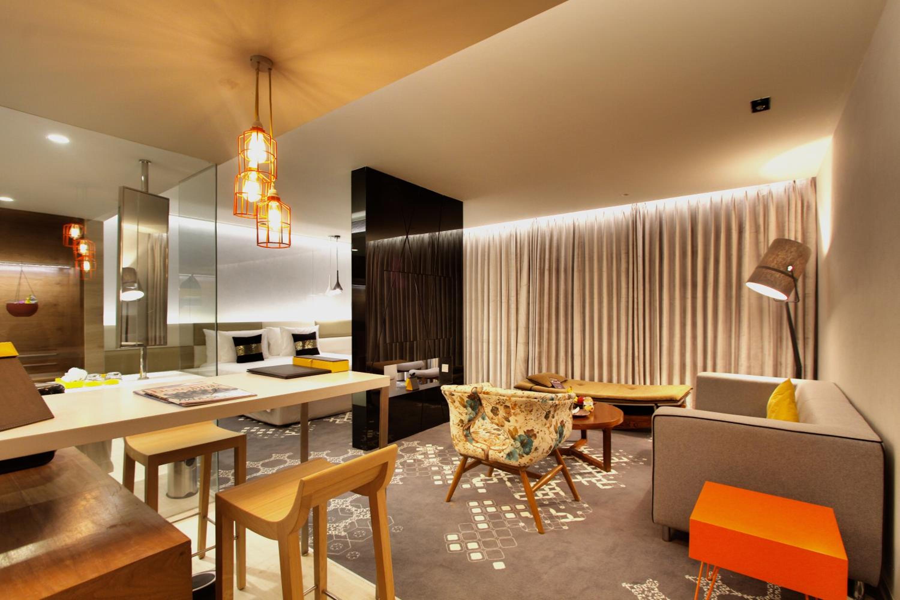 Suite - Lounge Access photo 3