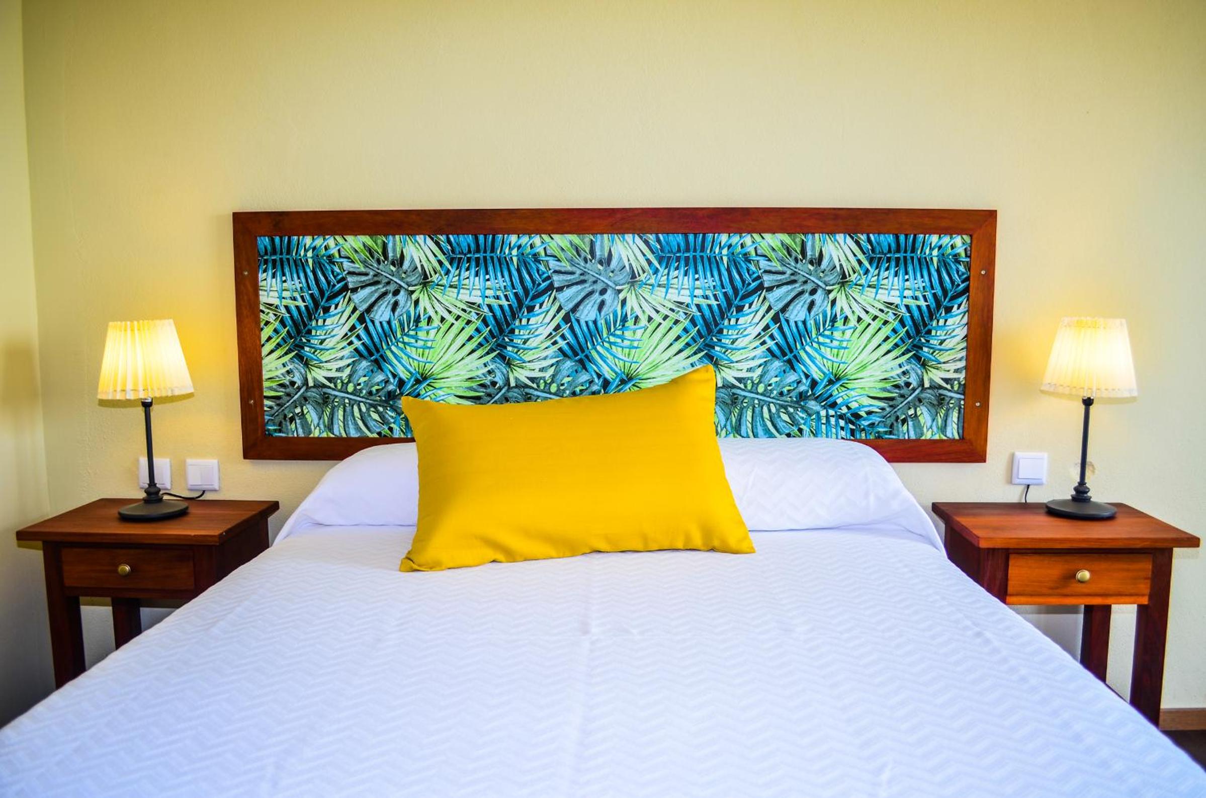 Double Room with Balcony and Sea View