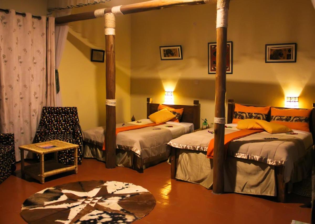 Double Room with Extra Bed photo 3