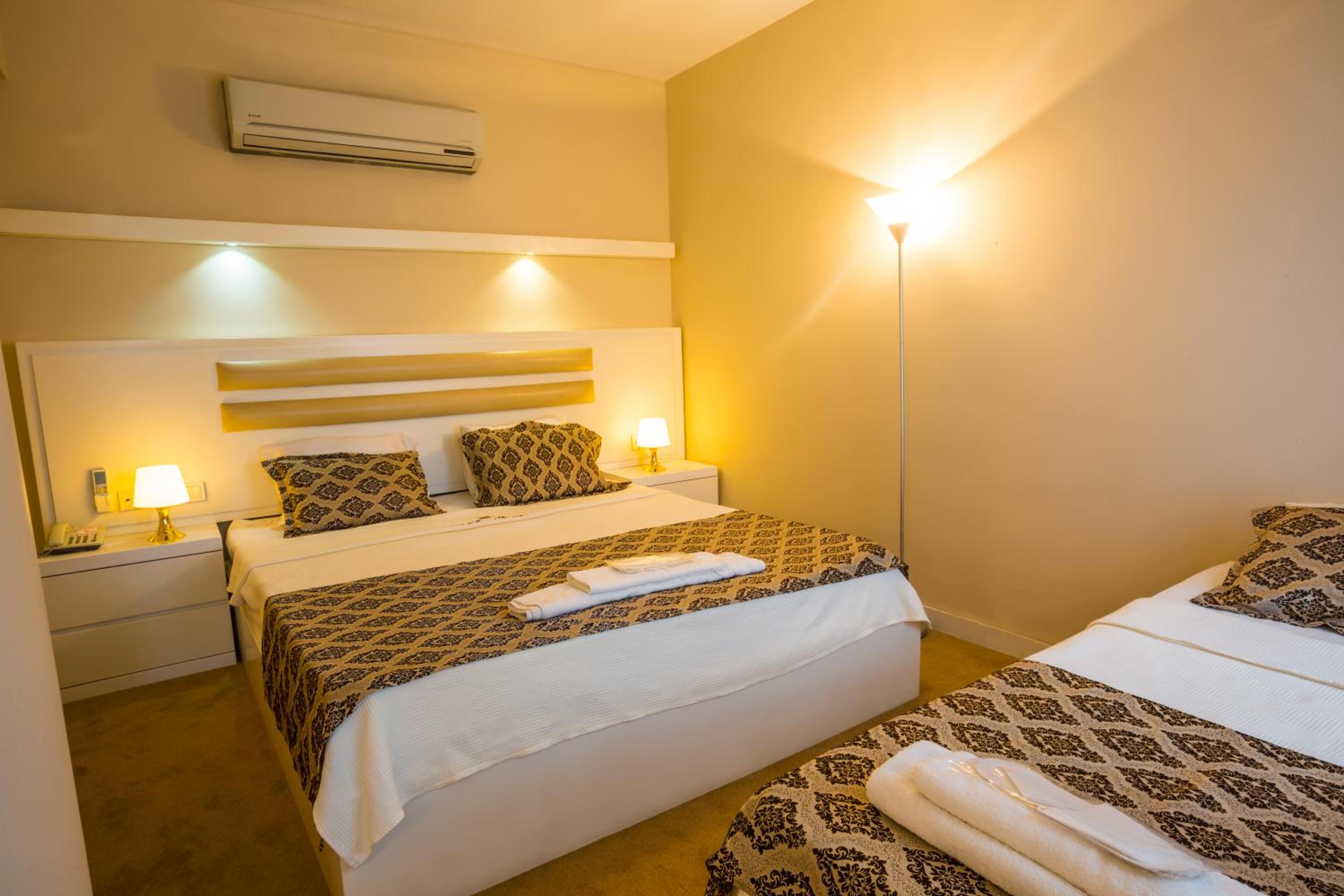 Standard Triple Room - Photo 5