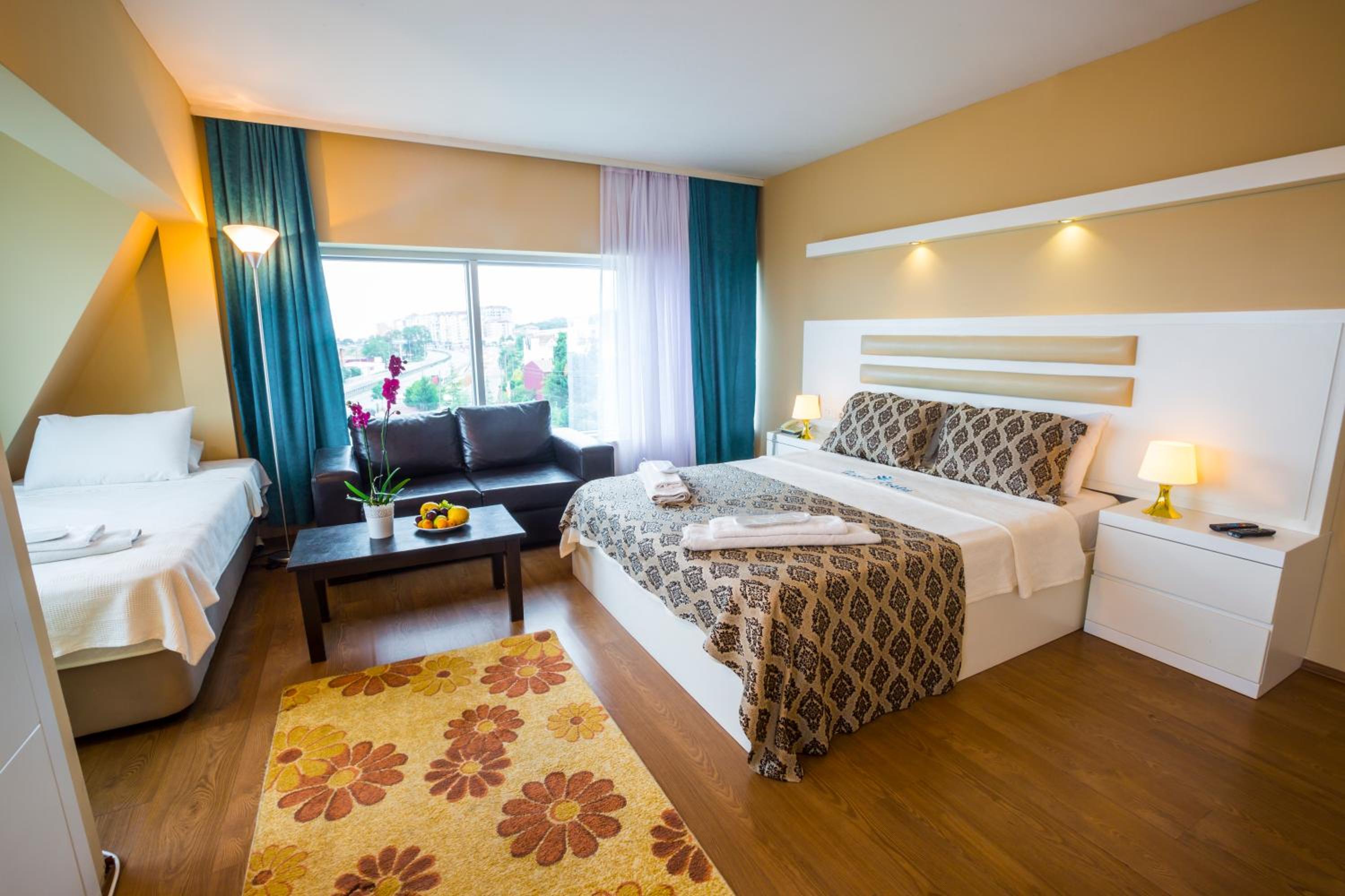 Standard Twin Room - Photo 6