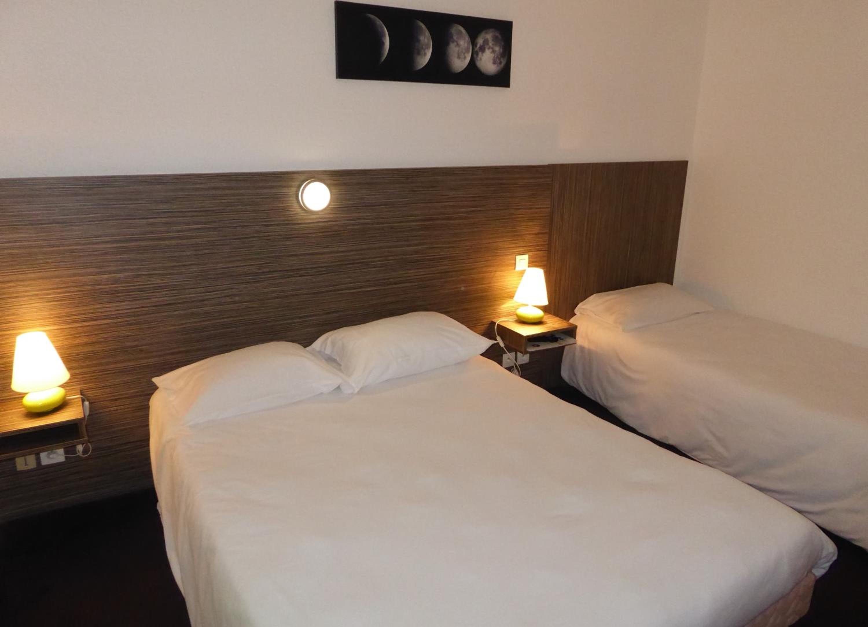 Basic Triple Room