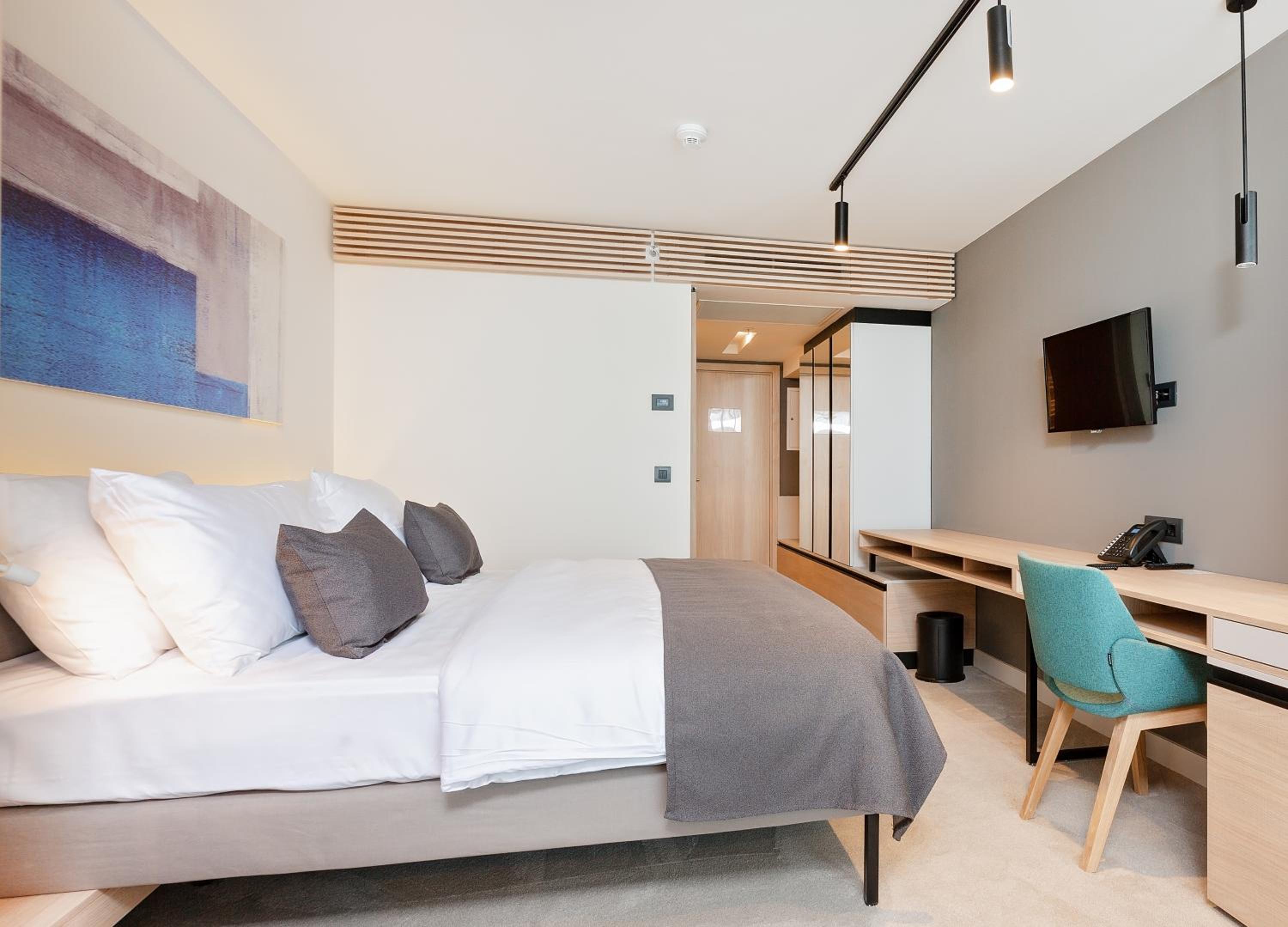 Superior Room with Balcony - Sea Side