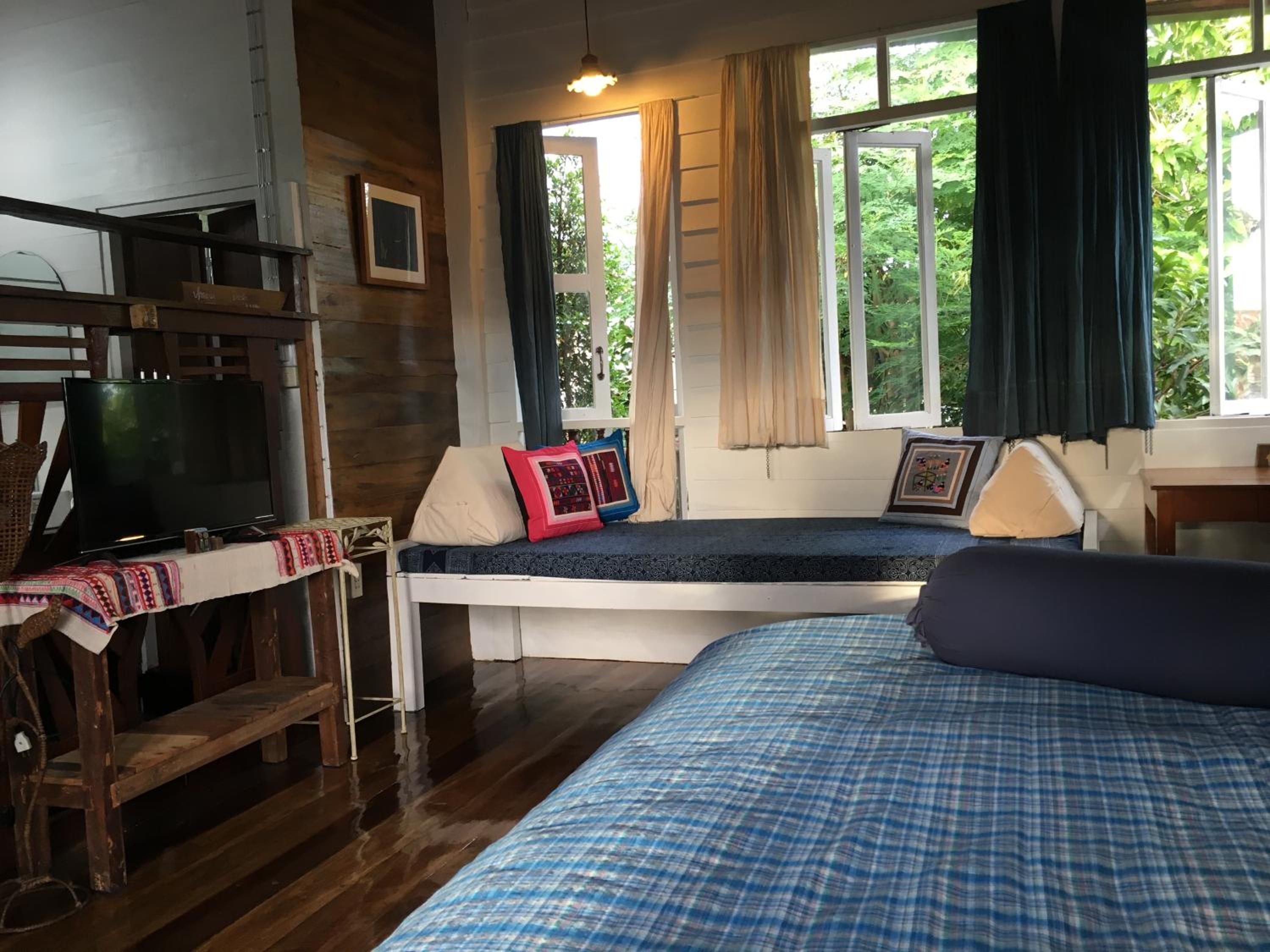 Queen Room with Balcony photo 3