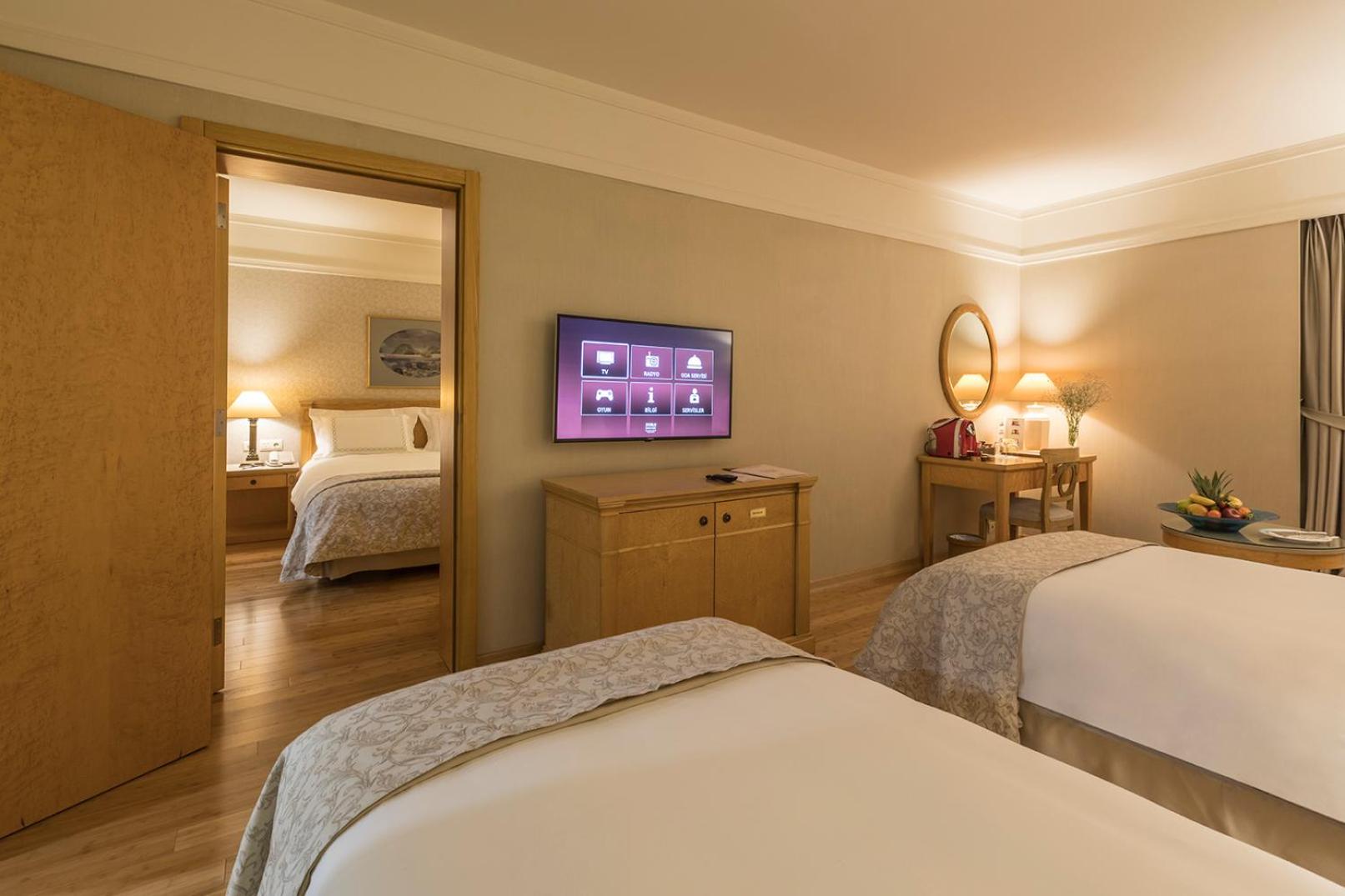 Family Room - Free Two Ways Airport Transfer - Photo 3