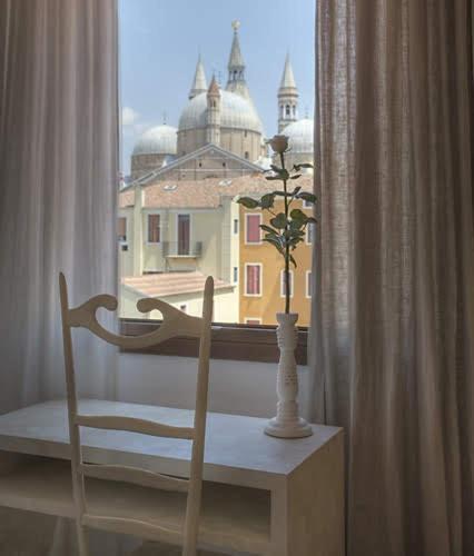 Double Room - Photo 7