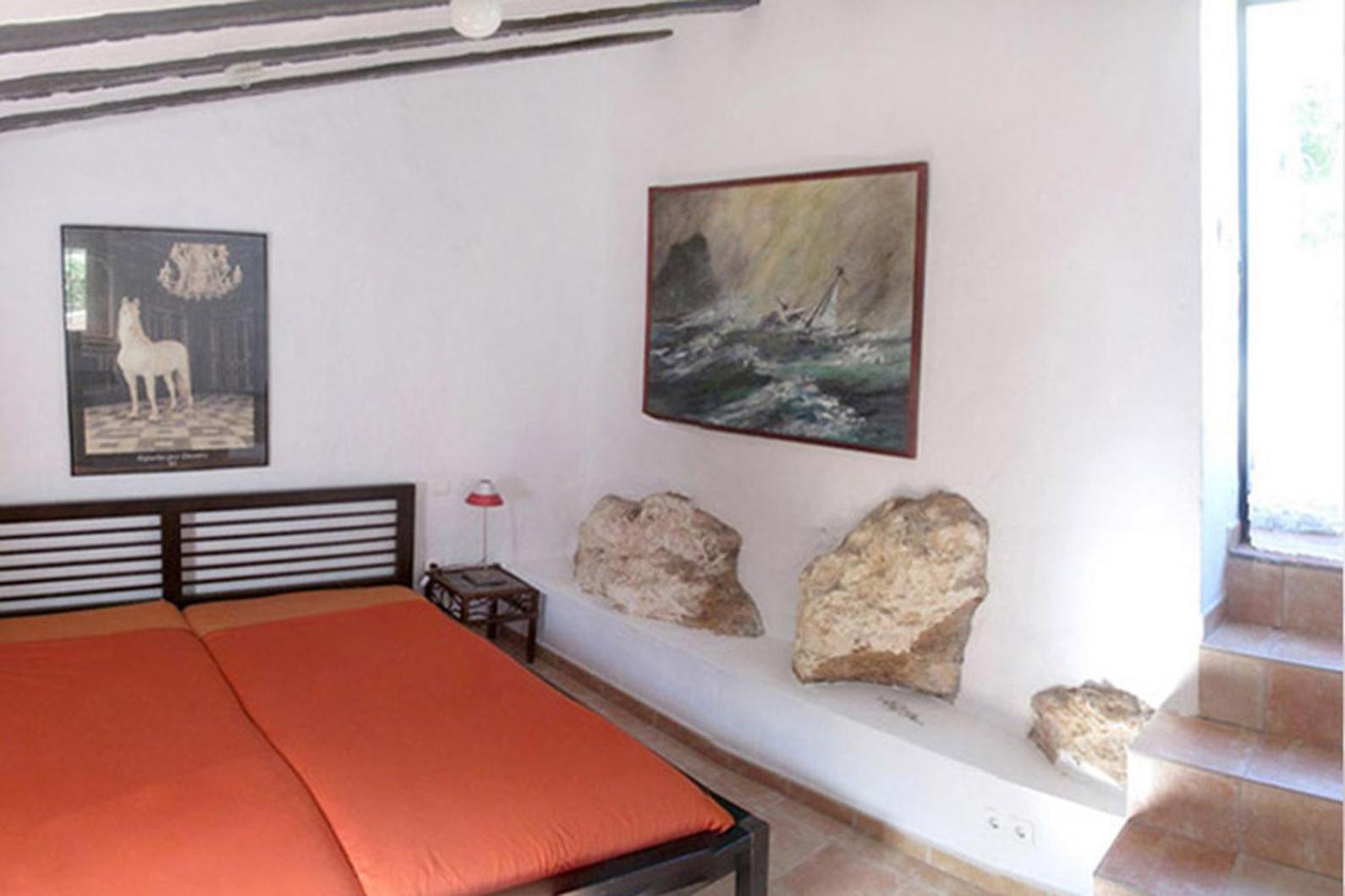 Casa de tres habitaciones