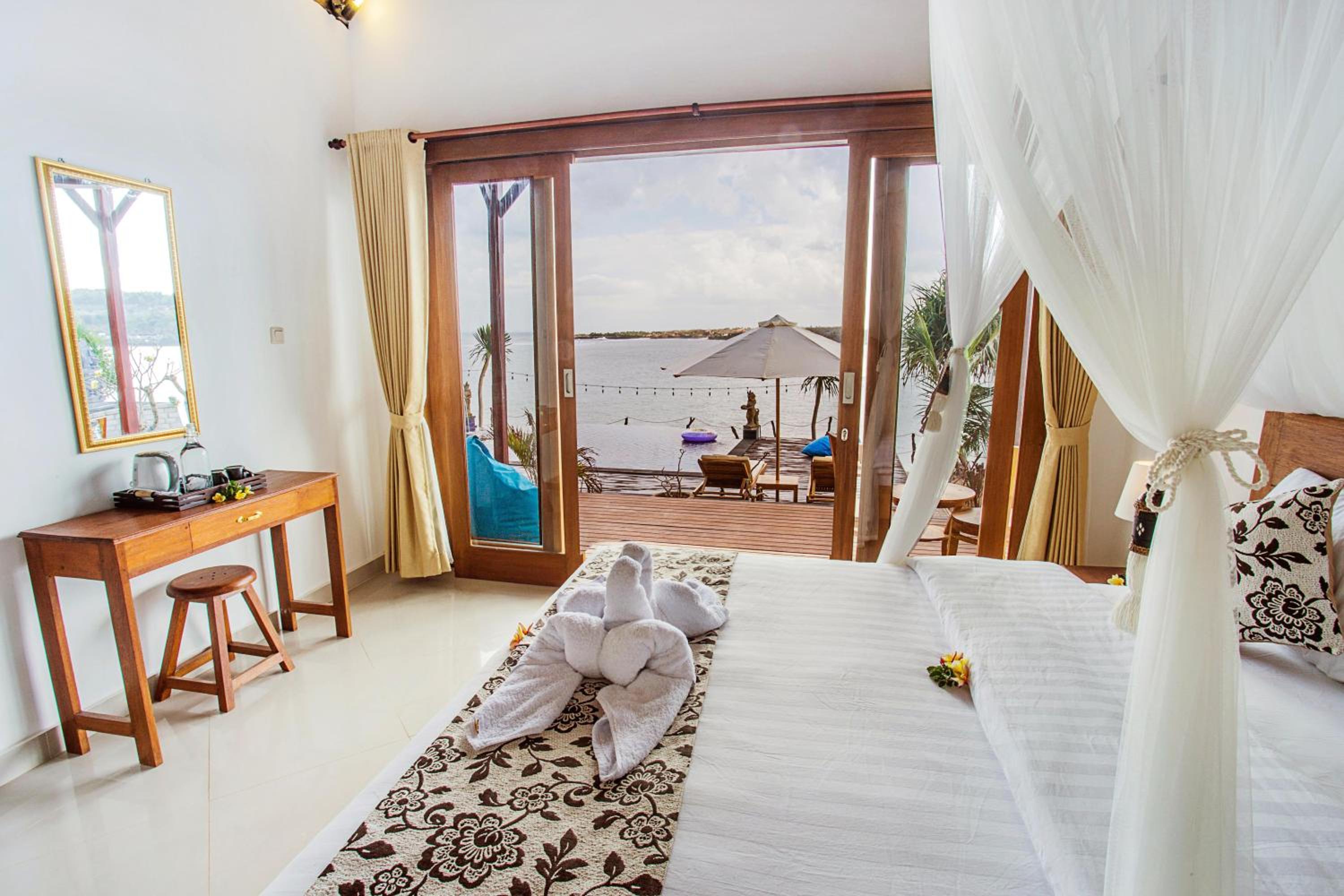 Superior Double or Twin Room with Sea View - Photo 1