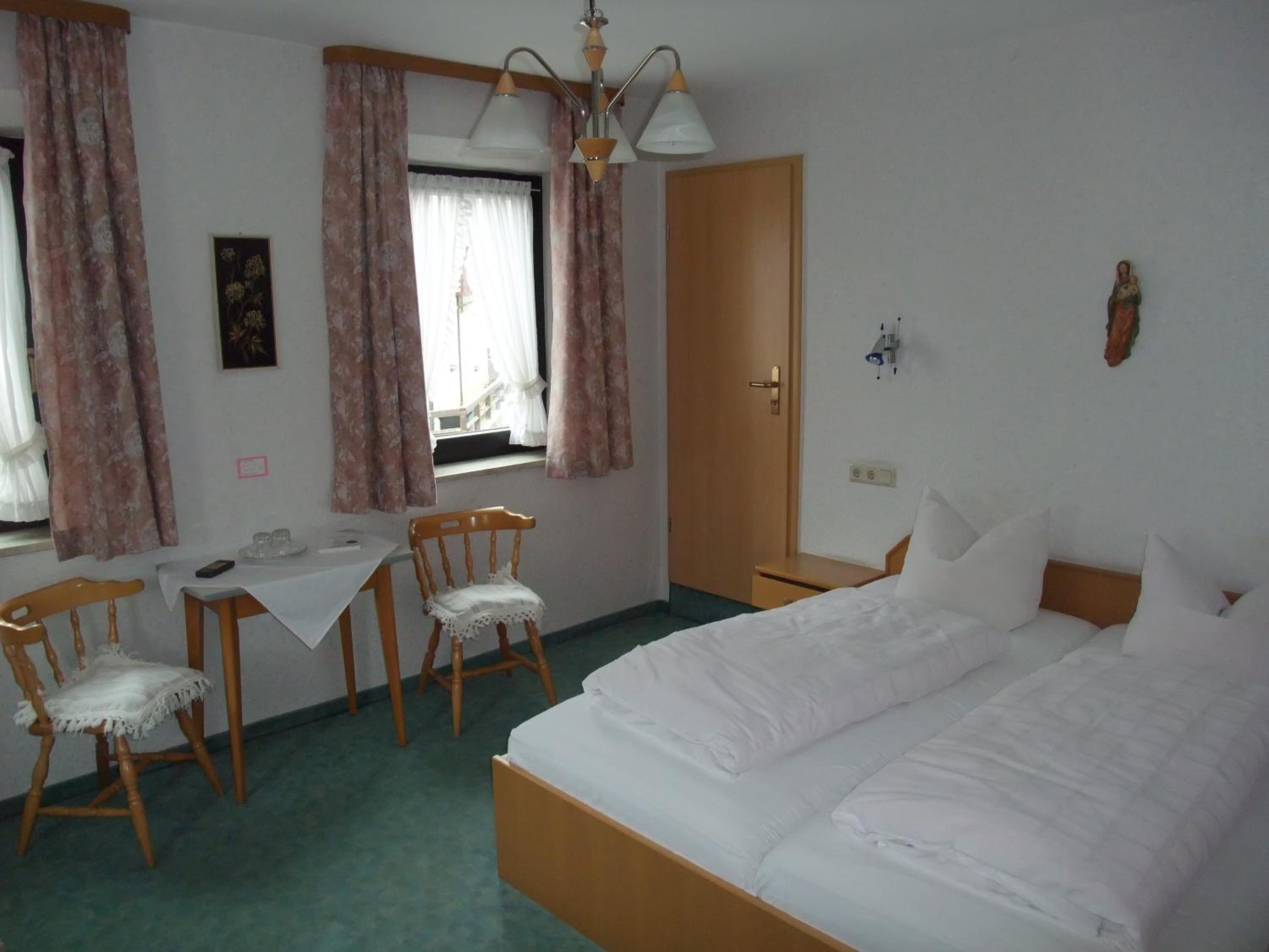 Double Room photo 3