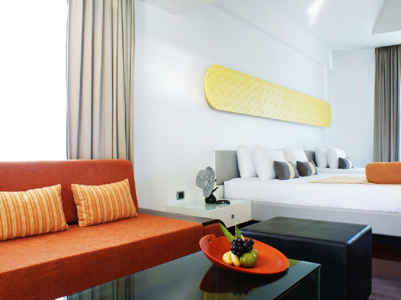 Deluxe Twin Room with Pool View