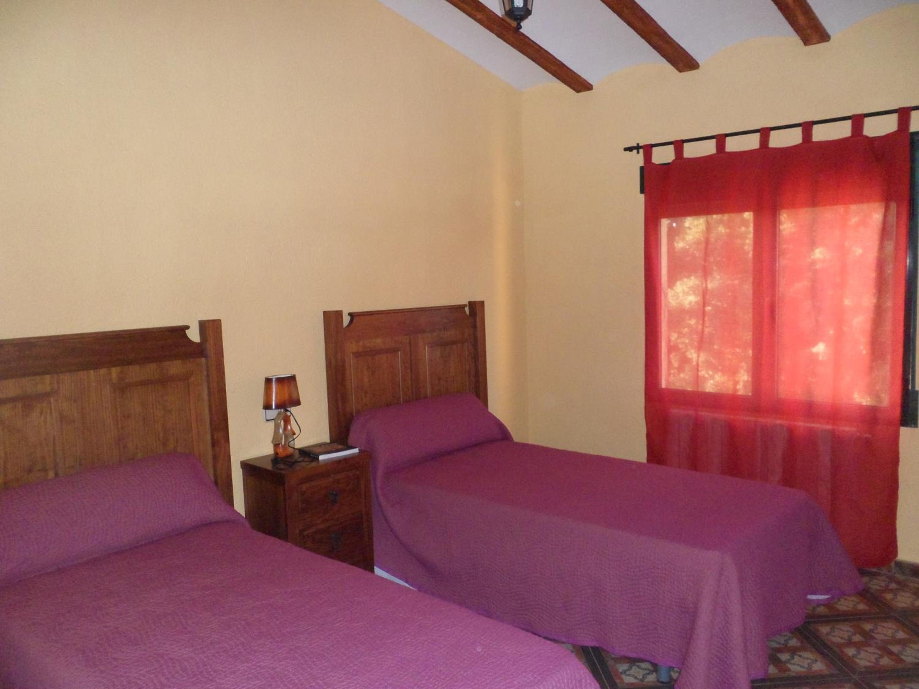 Casa adosada de tres habitaciones