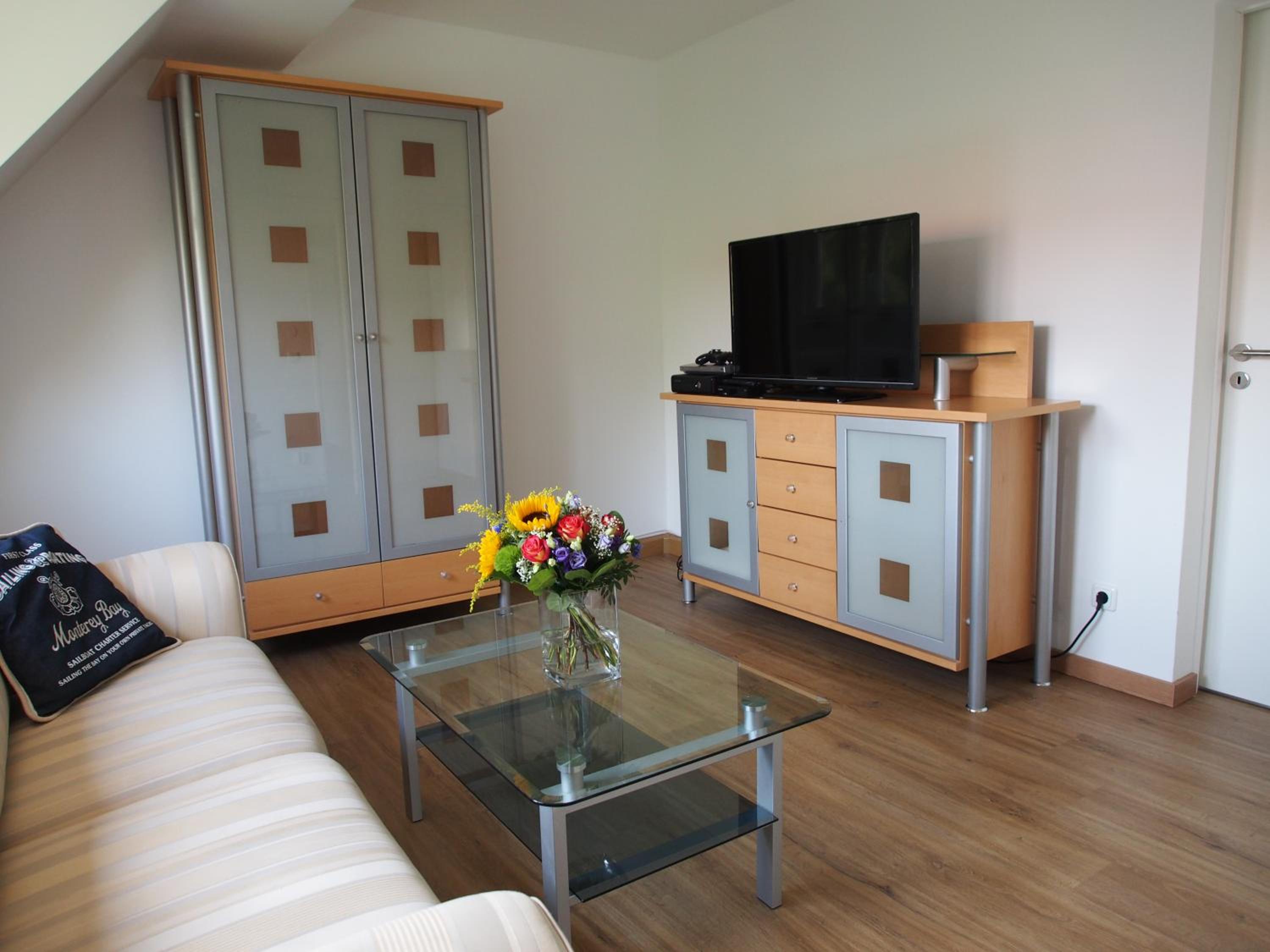 Two-Bedroom Apartment - Second Floor - Photo 24