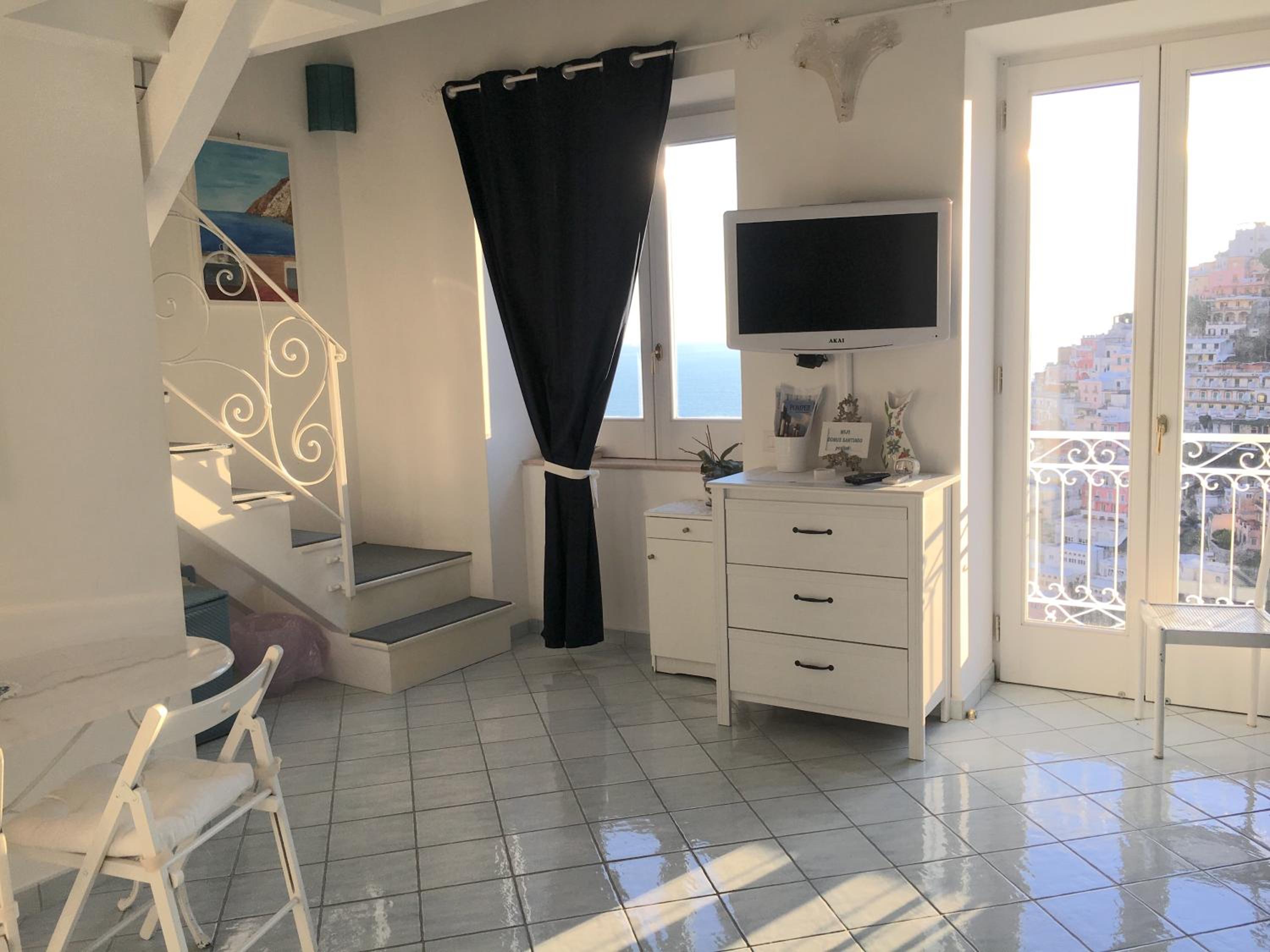 Studio Apartment with Sea View - Photo 4
