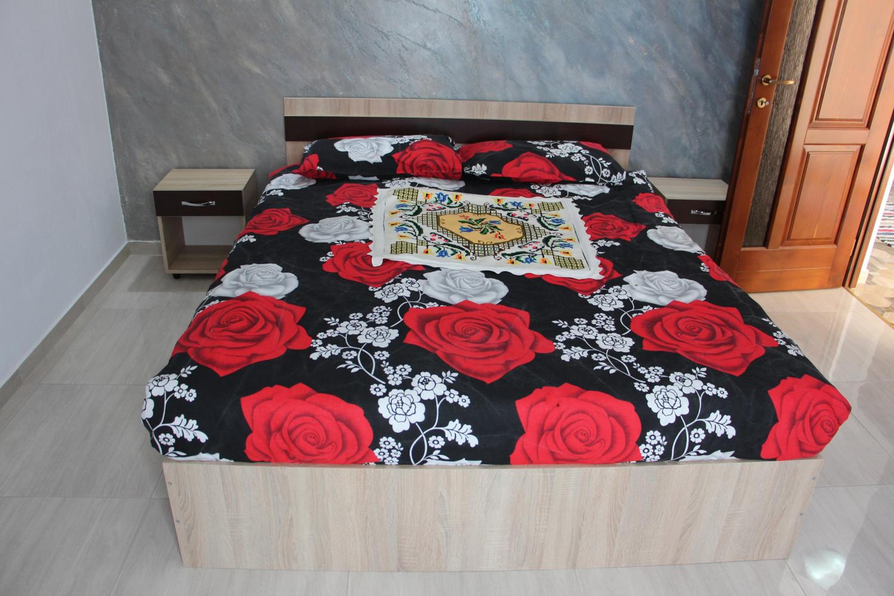 Double or Twin Room photo 1